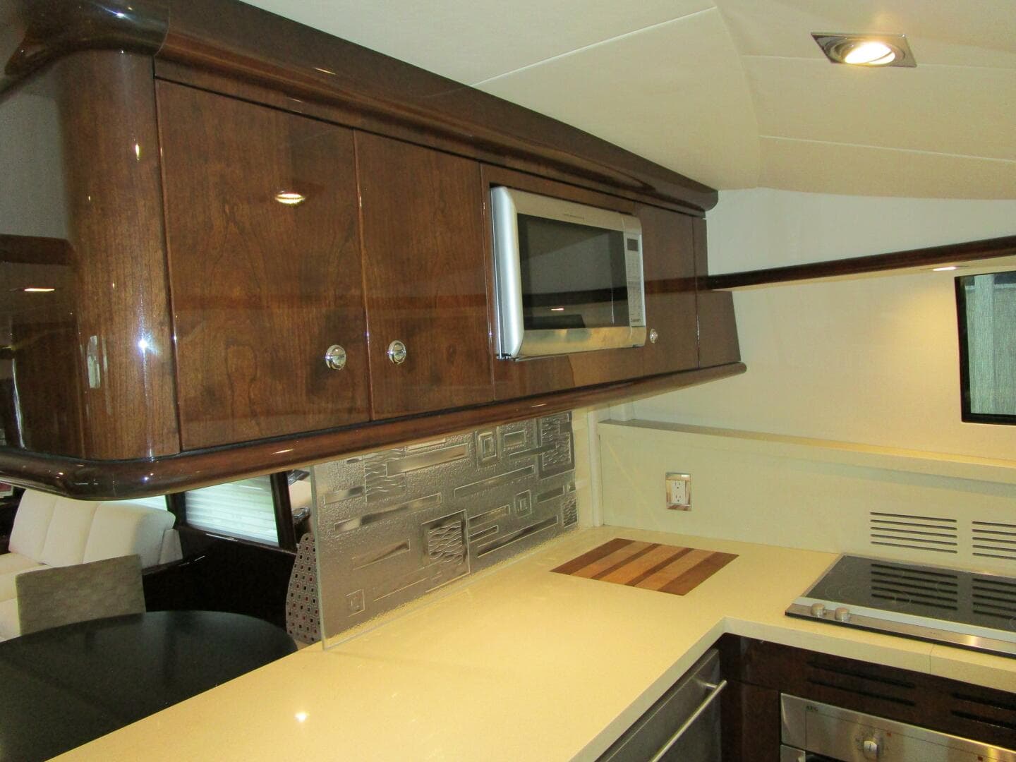 2005 Neptunus Enclosed Skylounge — photo 12