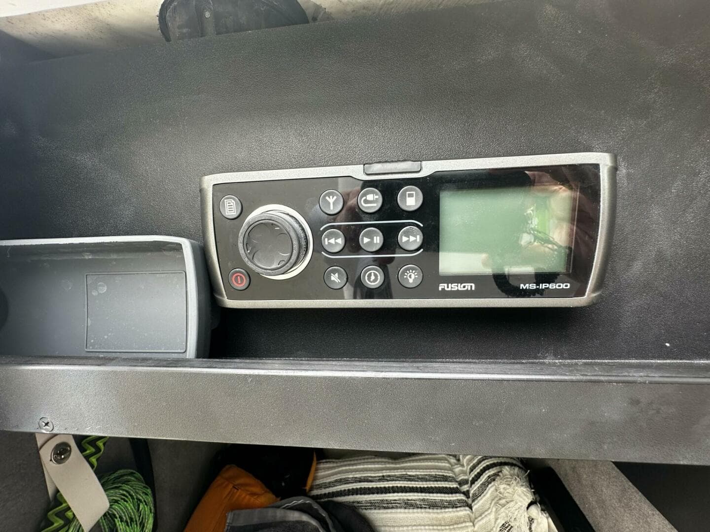 2015 Monterey 264 FS — photo 23