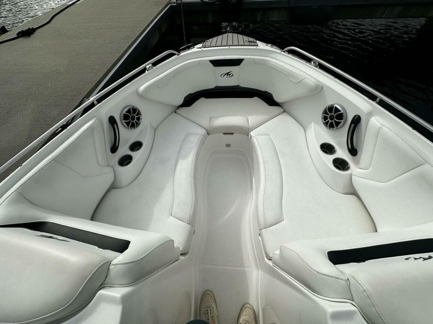 2015 Monterey 264 FS — photo 14