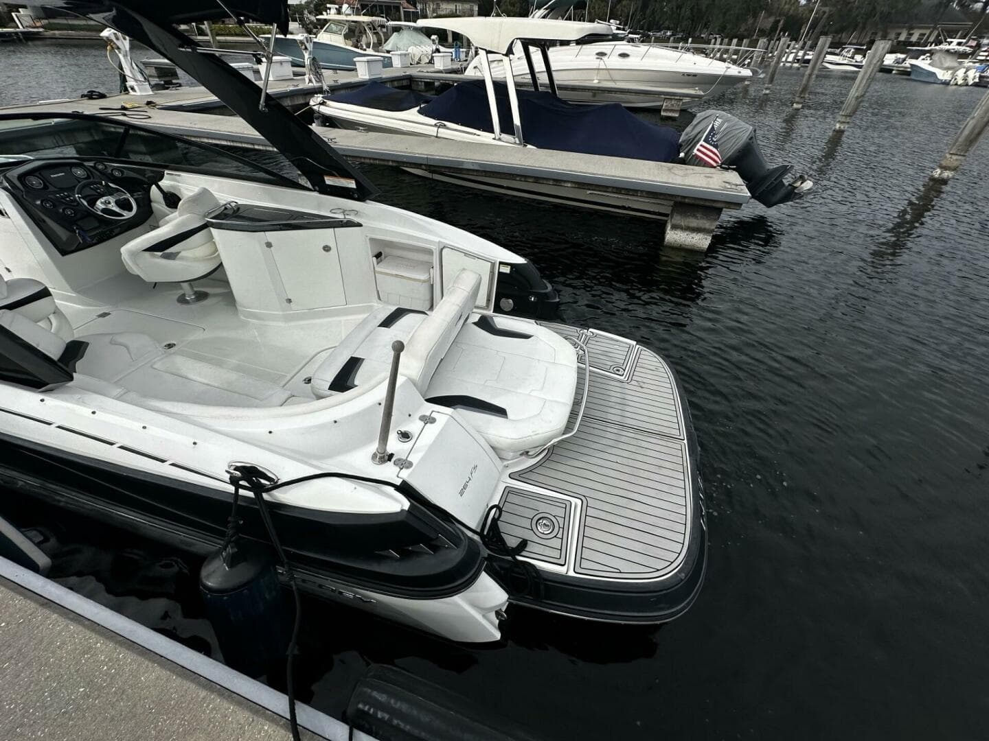 2015 Monterey 264 FS — photo 15