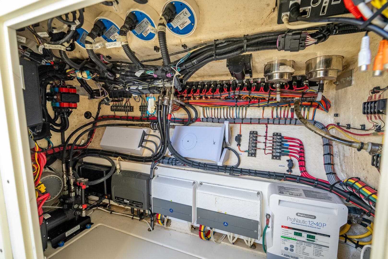 2017 Seavee 370Z — photo 30