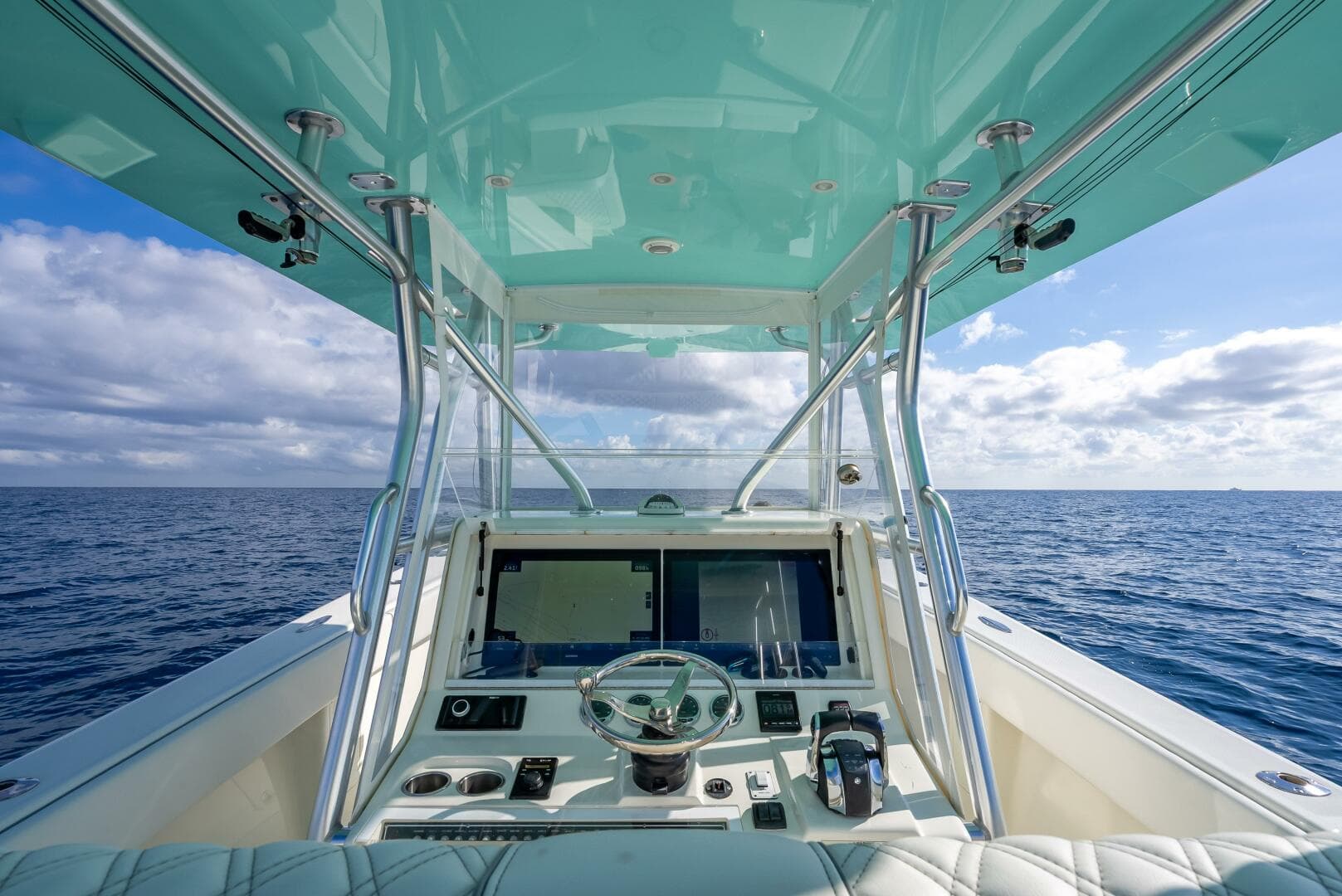 2017 Seavee 370Z — photo 46