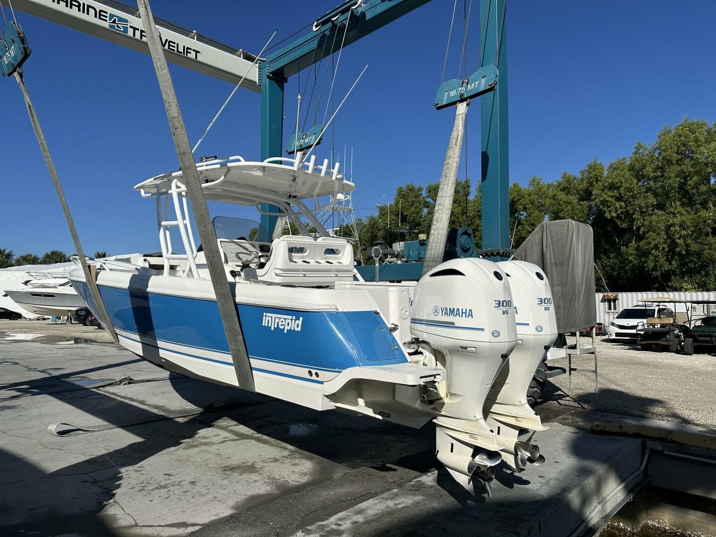 2015 Intrepid 327 Cuddy — photo 19