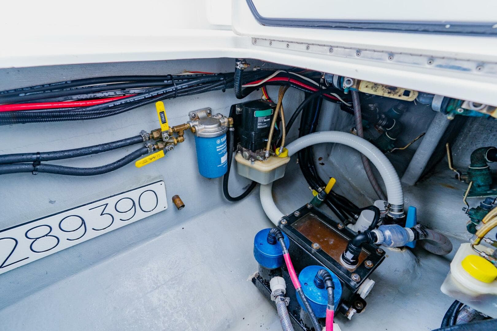 2015 Contender ST — photo 45