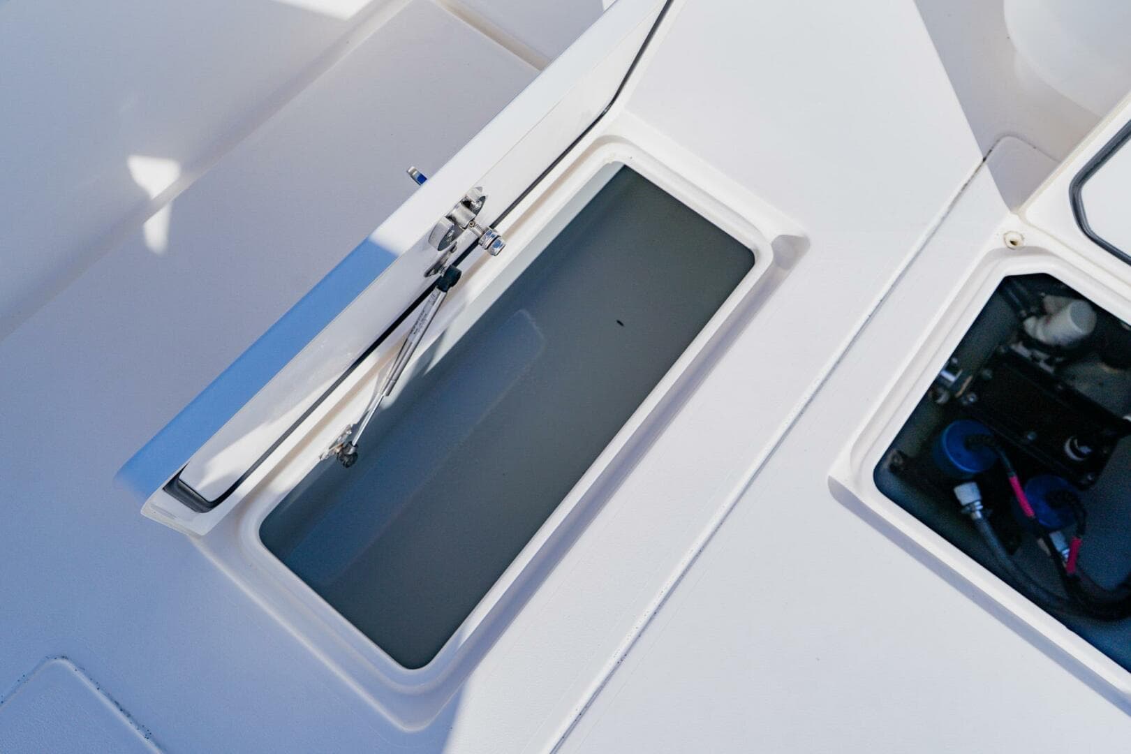 2015 Contender ST — photo 36