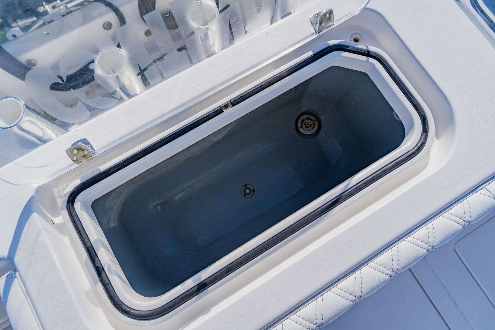 2015 Contender ST — photo 31