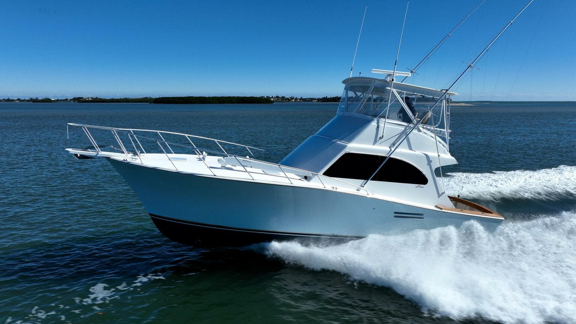 2001 Post 42 Convertible — photo 41