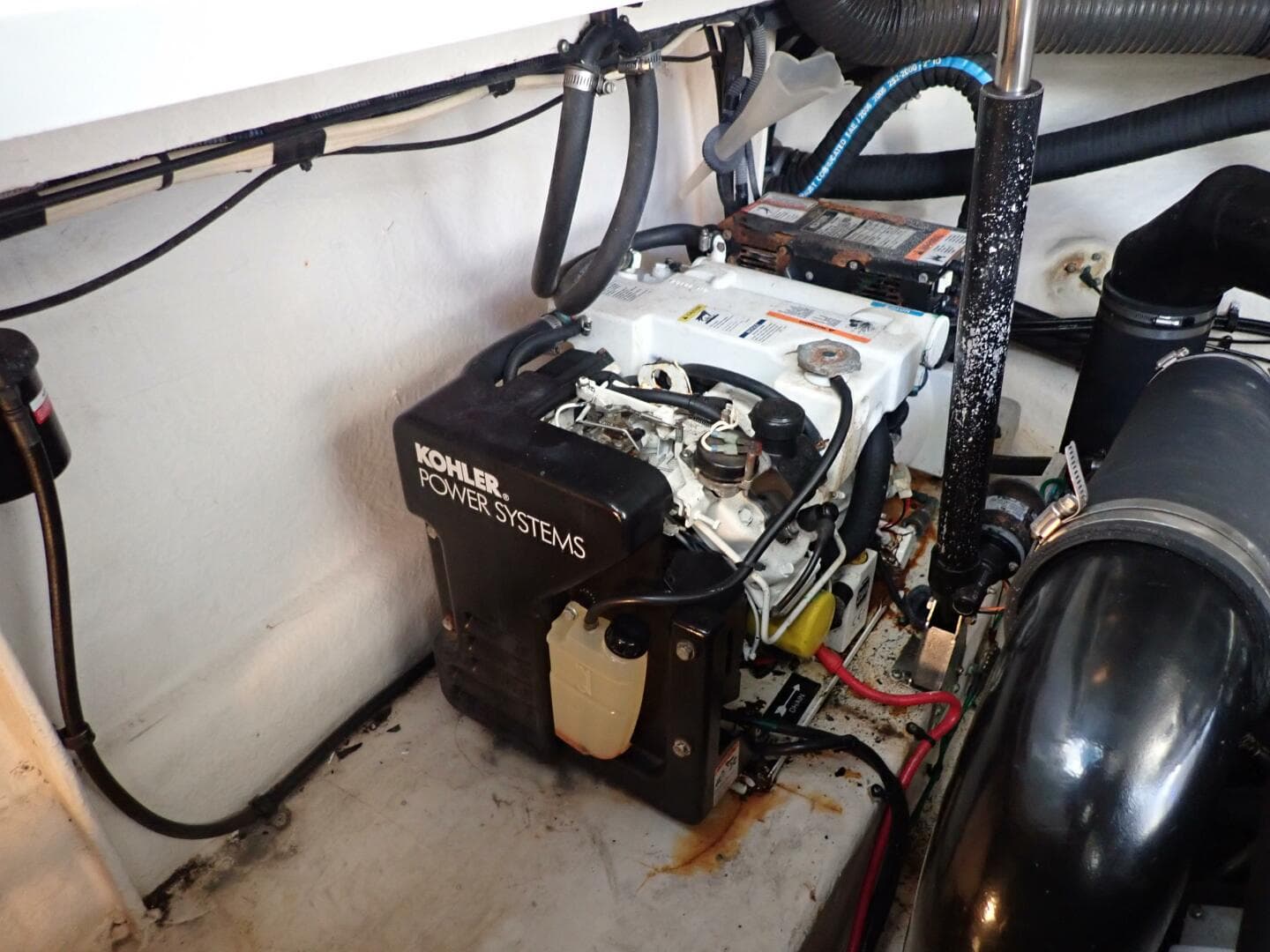 2006 Sea Ray 340 Sundancer — photo 39