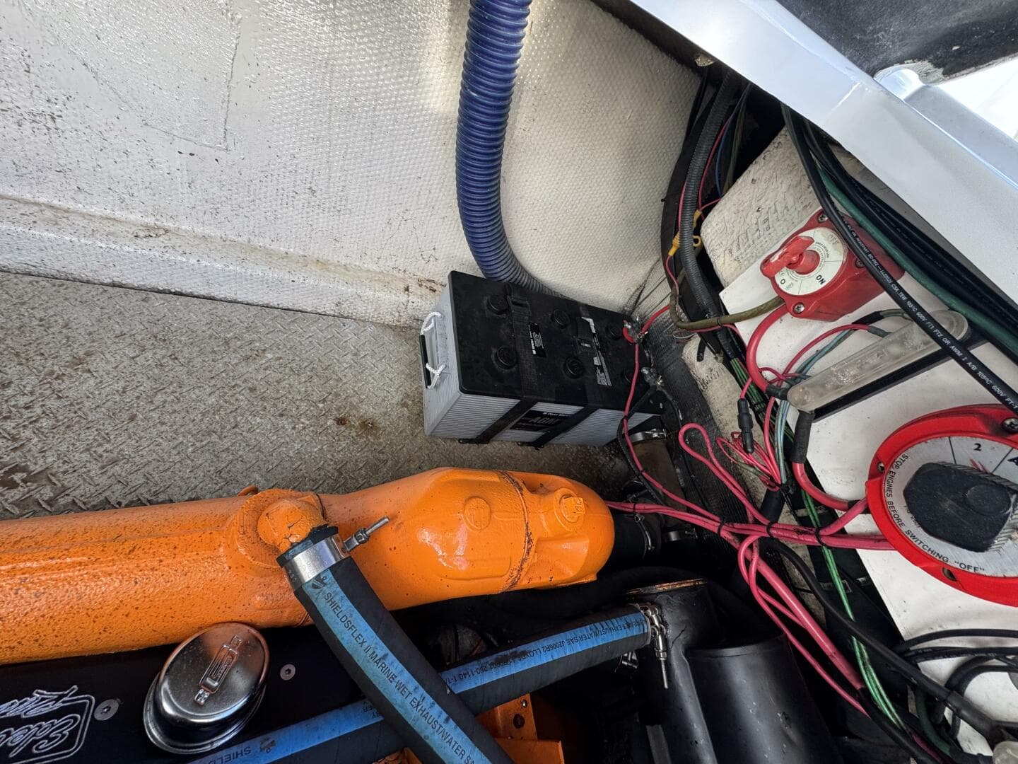 1986 Luhrs — photo 16