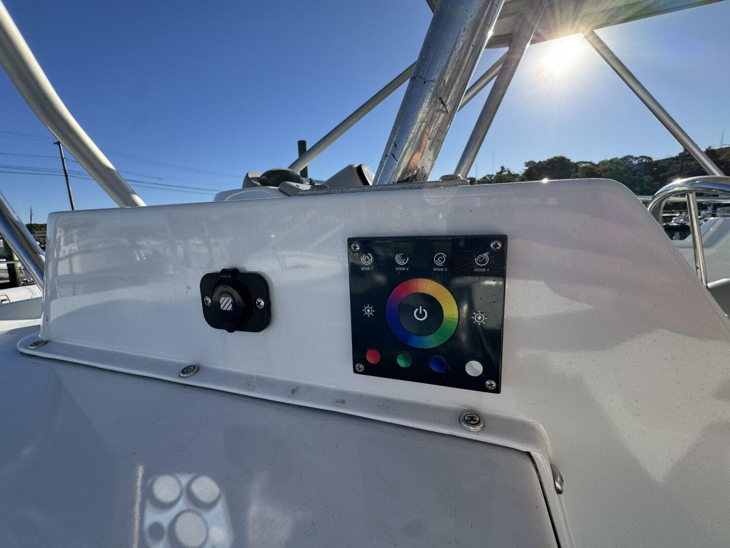 1986 Luhrs — photo 25