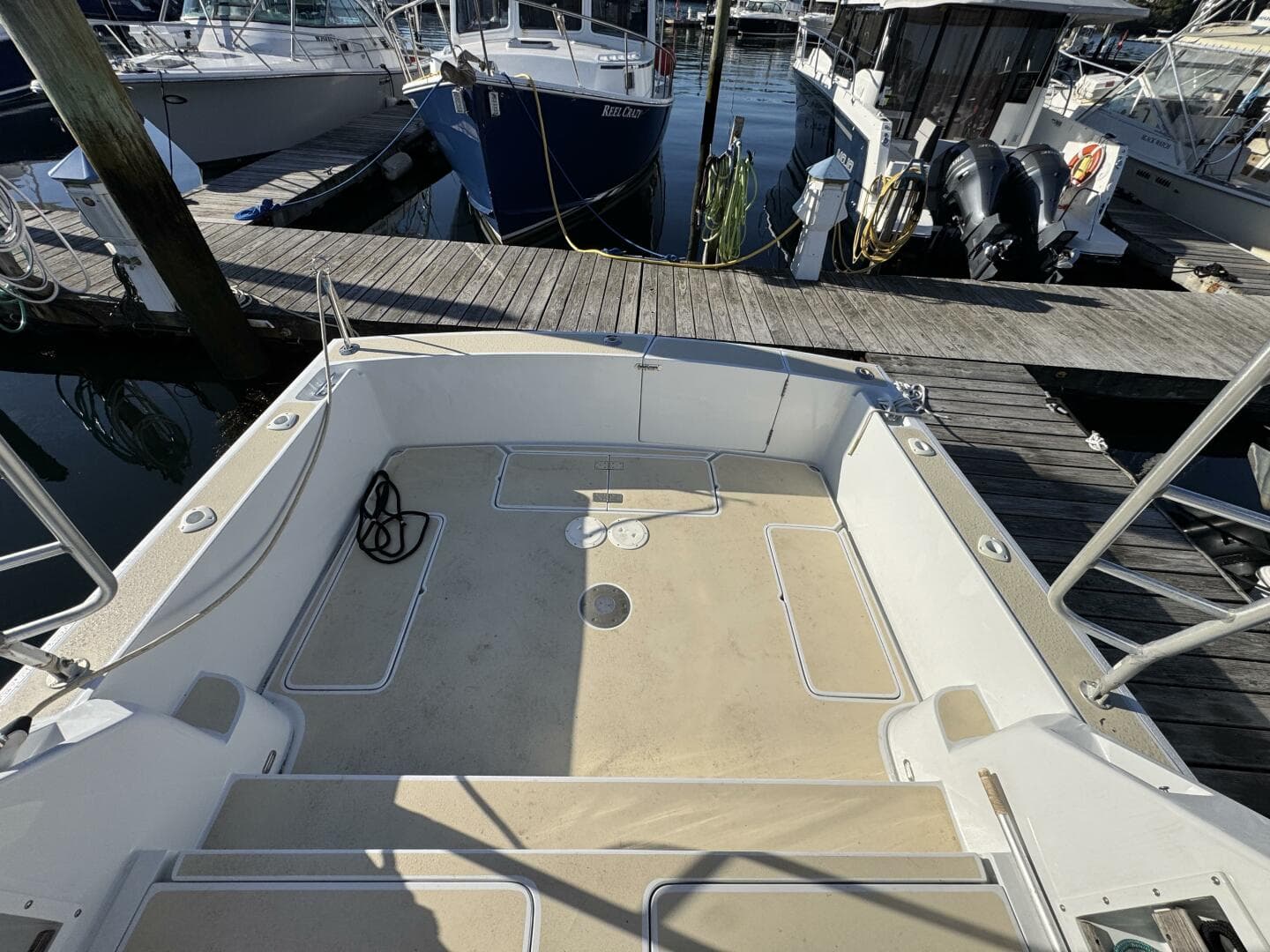 1986 Luhrs — photo 29