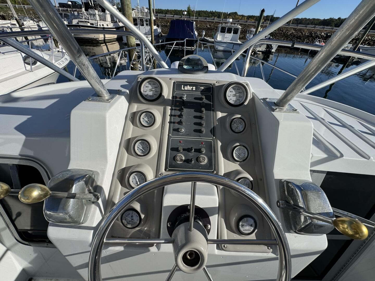 1986 Luhrs — photo 15