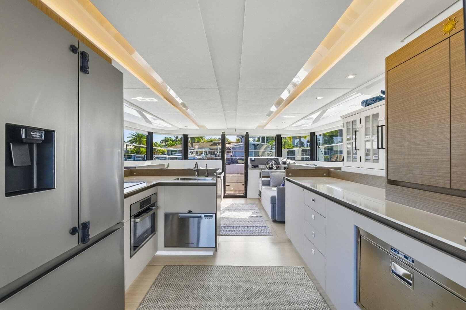 2023 Leopard 46 Pc — photo 48