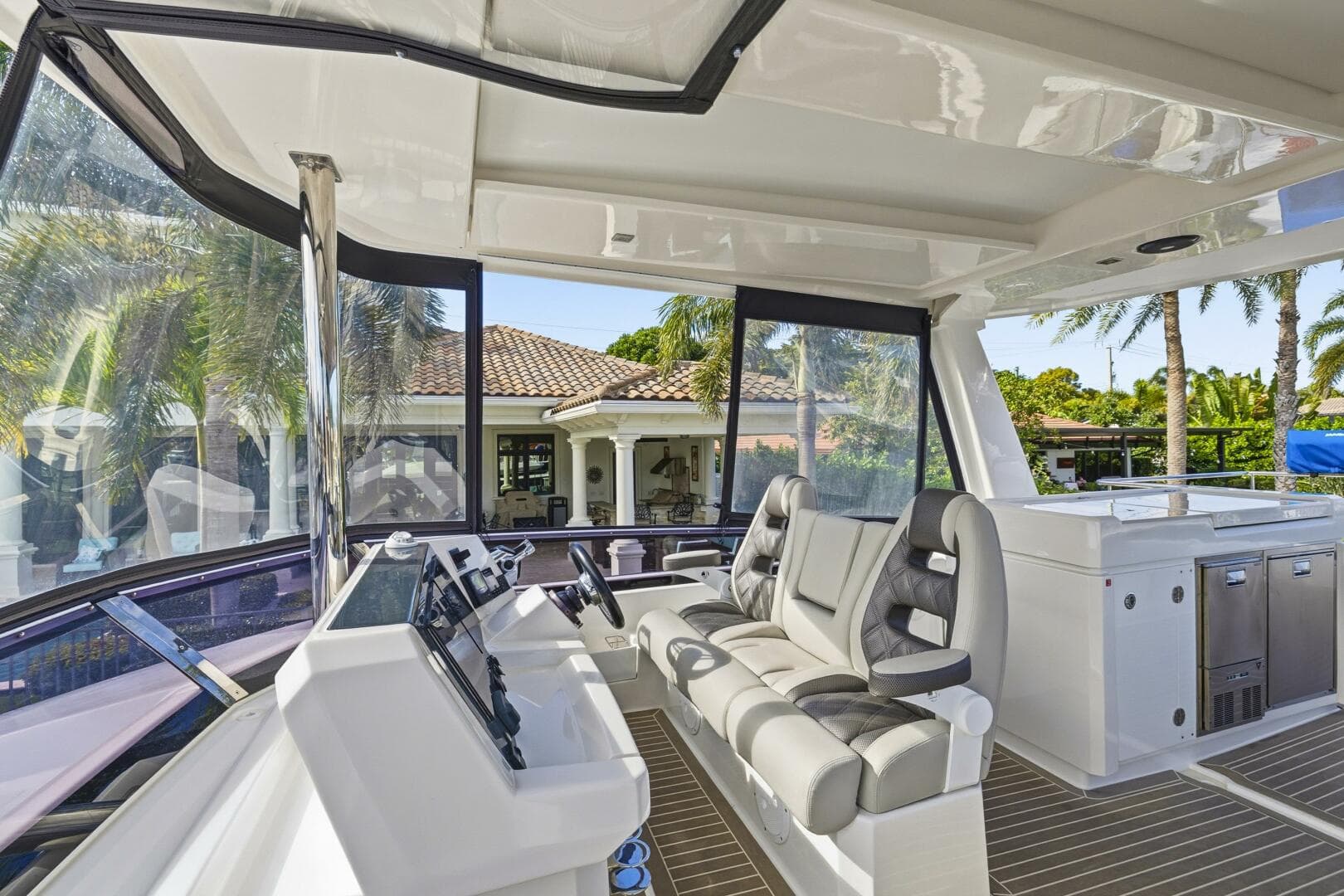 2023 Leopard 46 Pc — photo 27