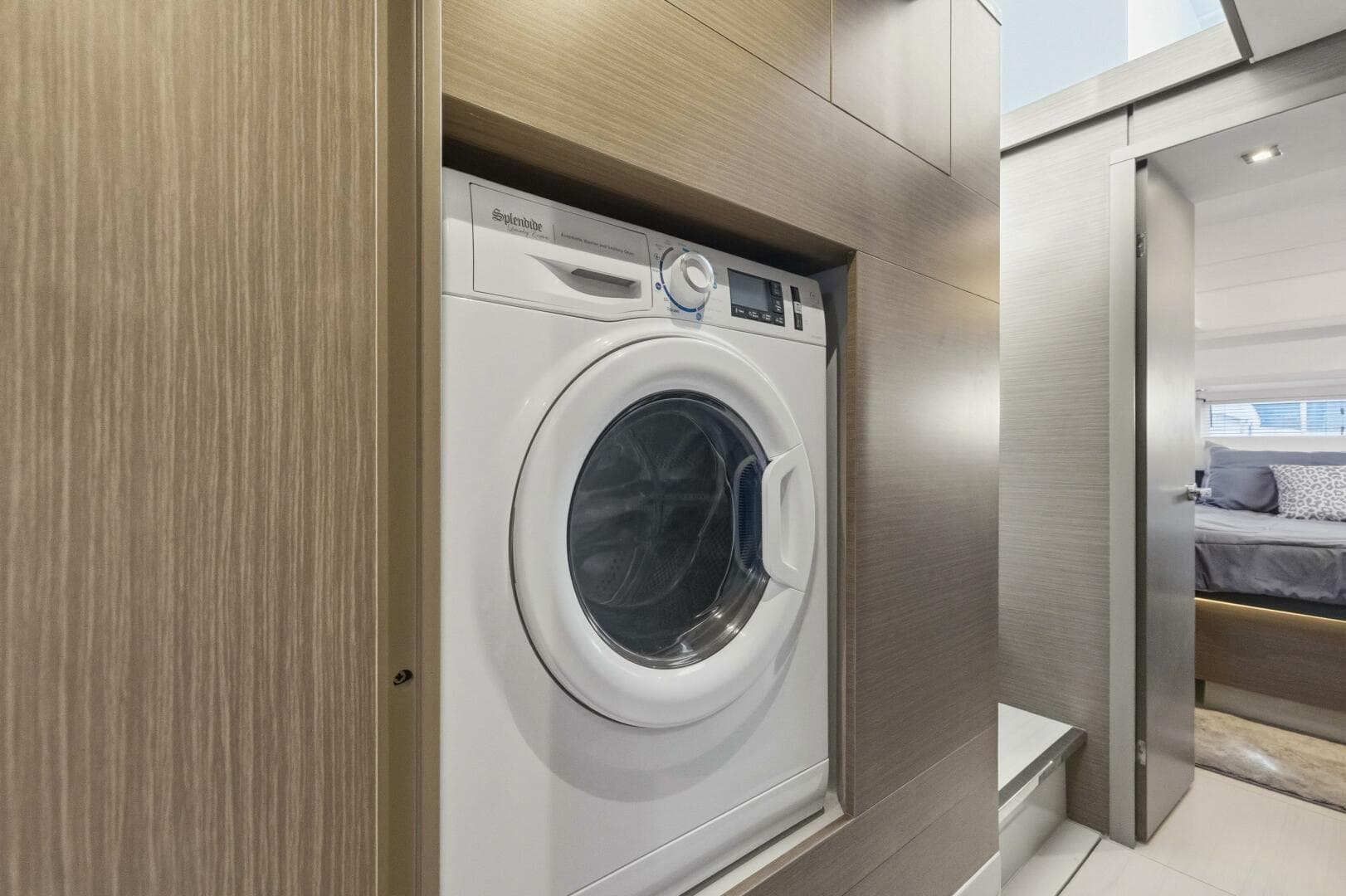 2023 Leopard 46 Pc — photo 62