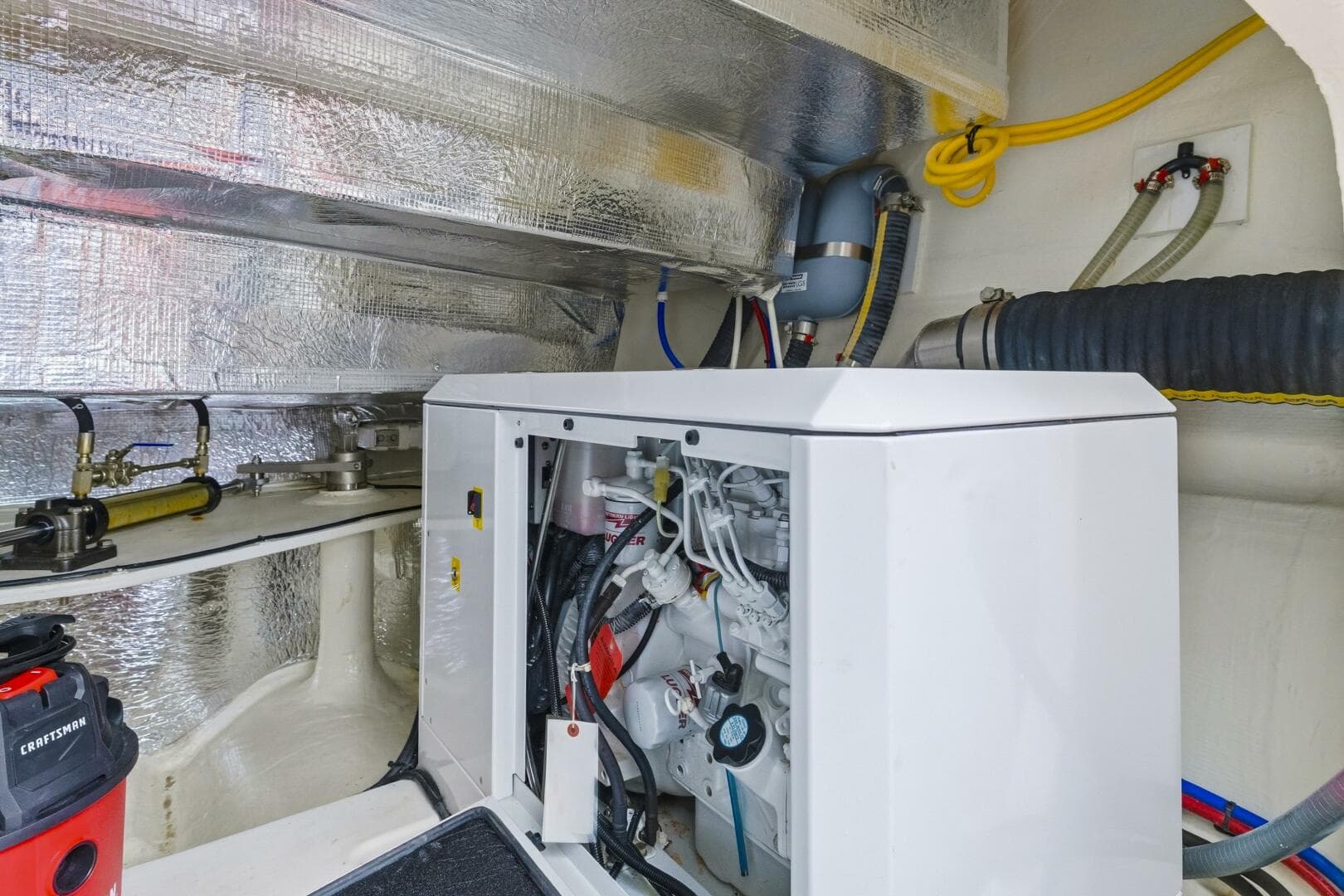 2023 Leopard 46 Pc — photo 70