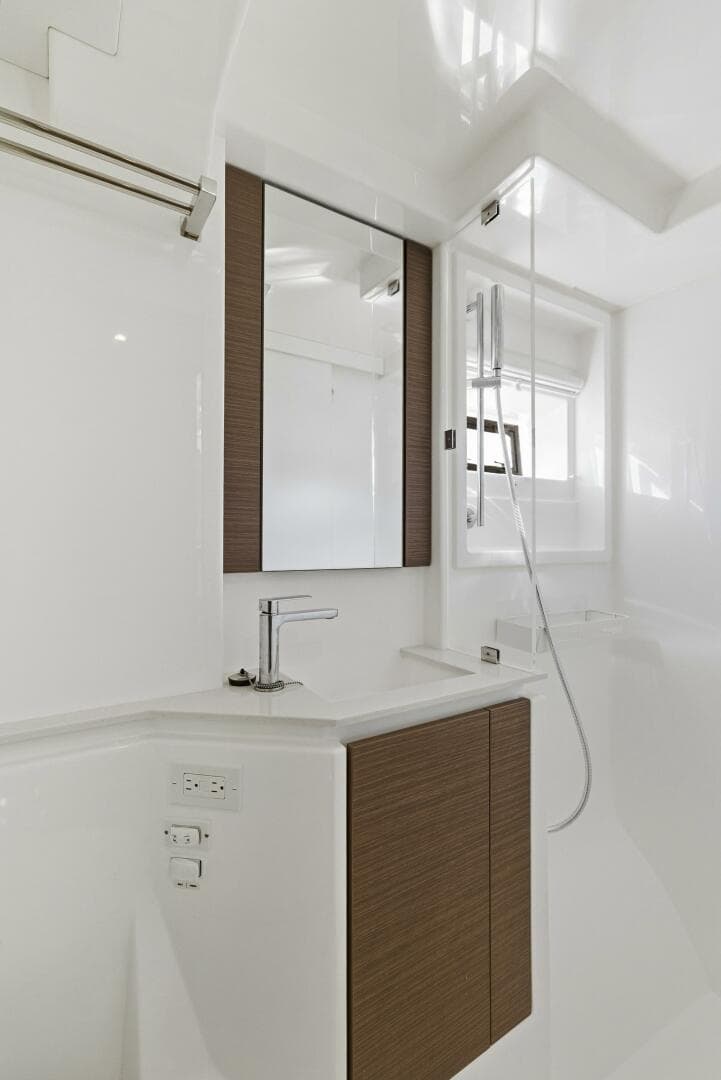 2023 Leopard 46 Pc — photo 65