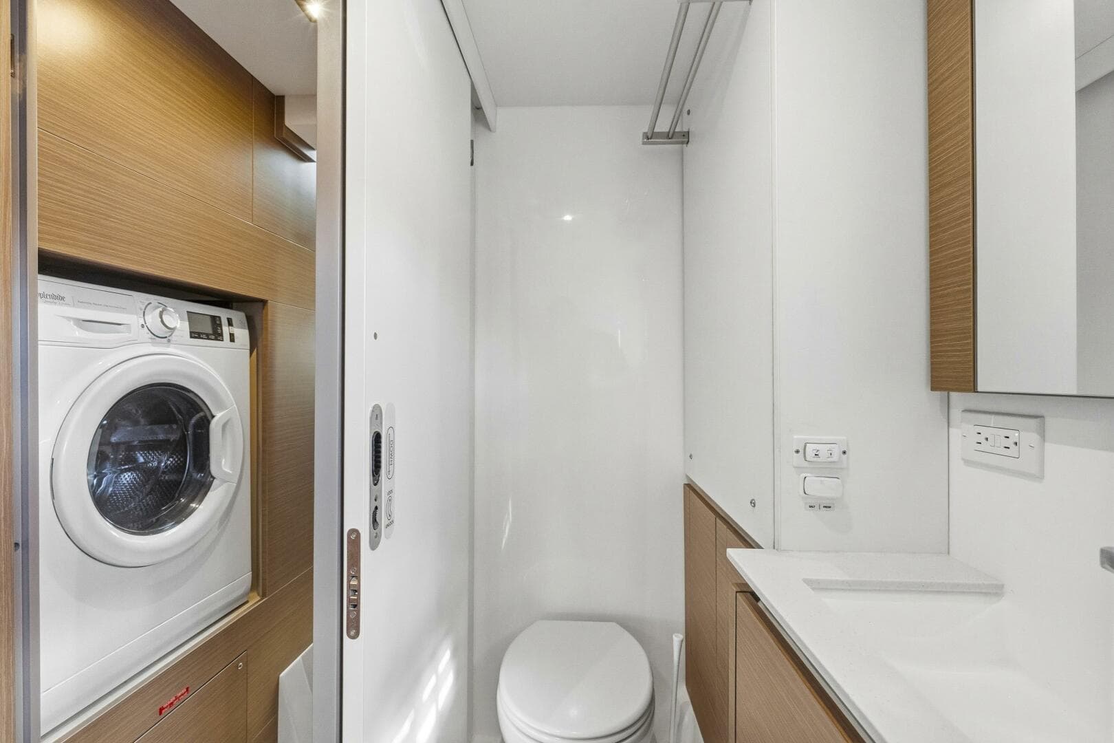 2023 Leopard 46 Pc — photo 61