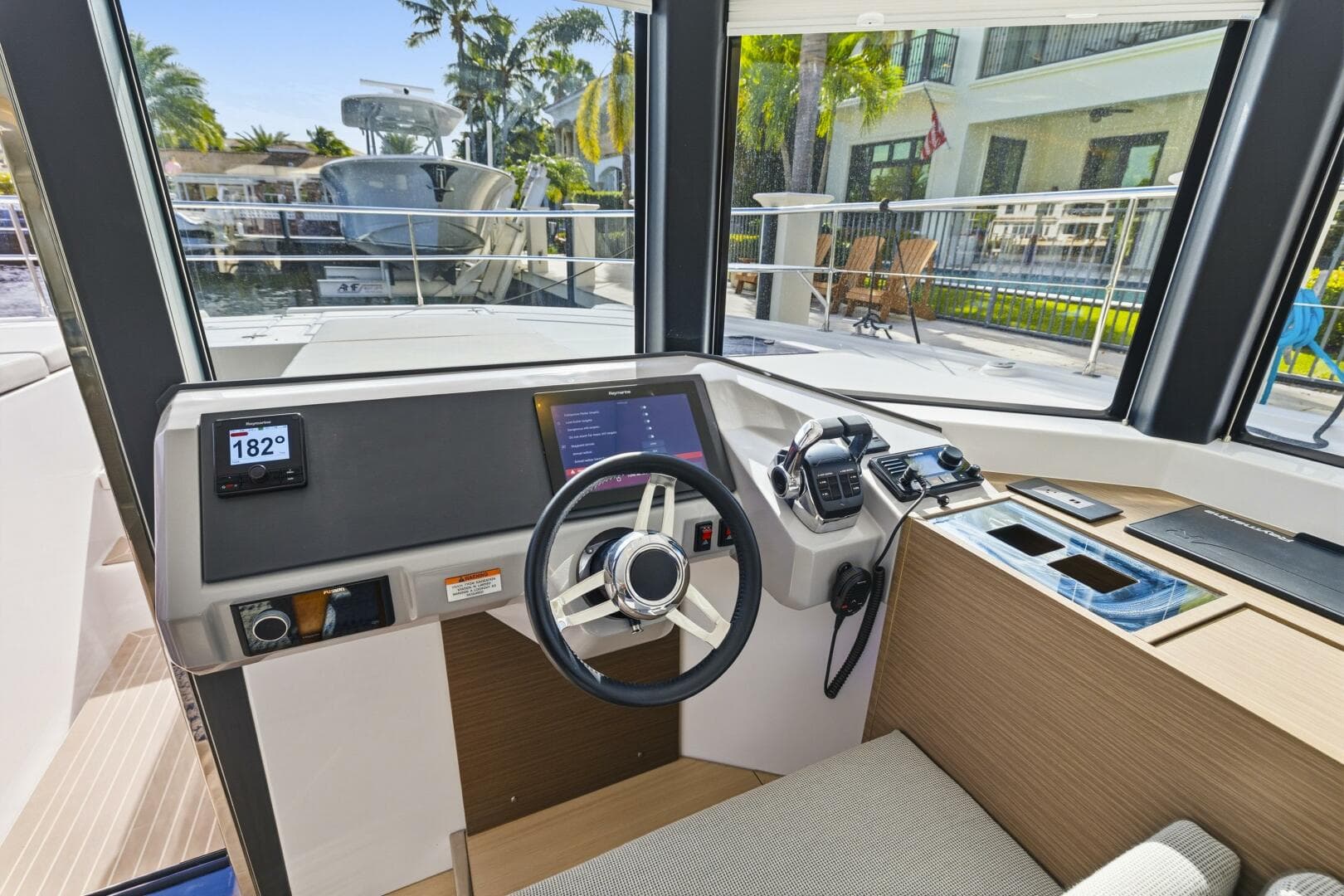 2023 Leopard 46 Pc — photo 42