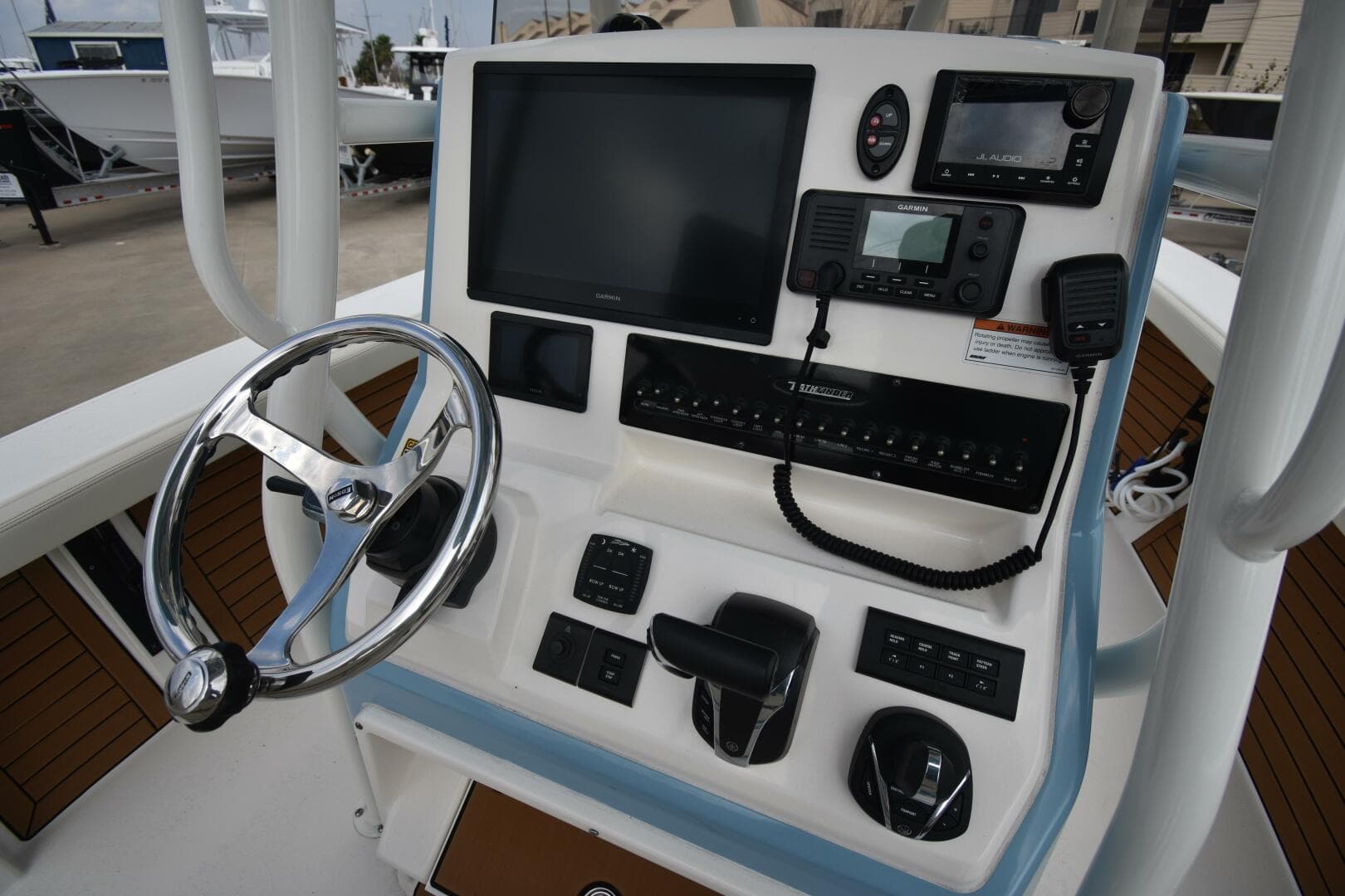 2023 Pathfinder 2700 Open — photo 21