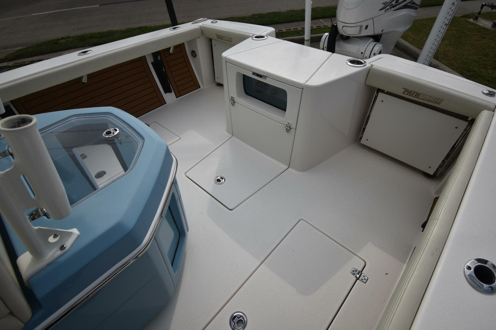 2023 Pathfinder 2700 Open — photo 17