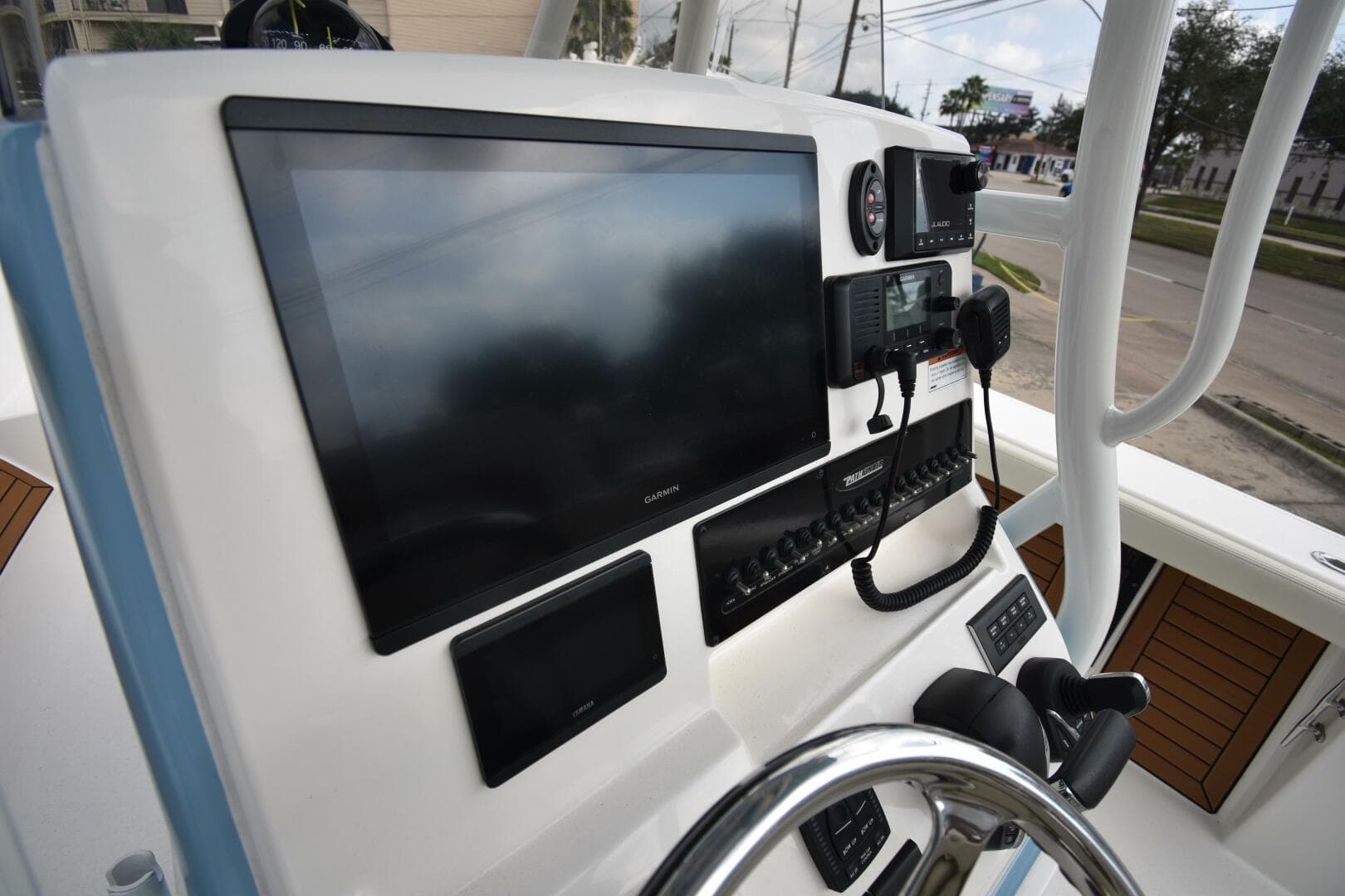 2023 Pathfinder 2700 Open — photo 23