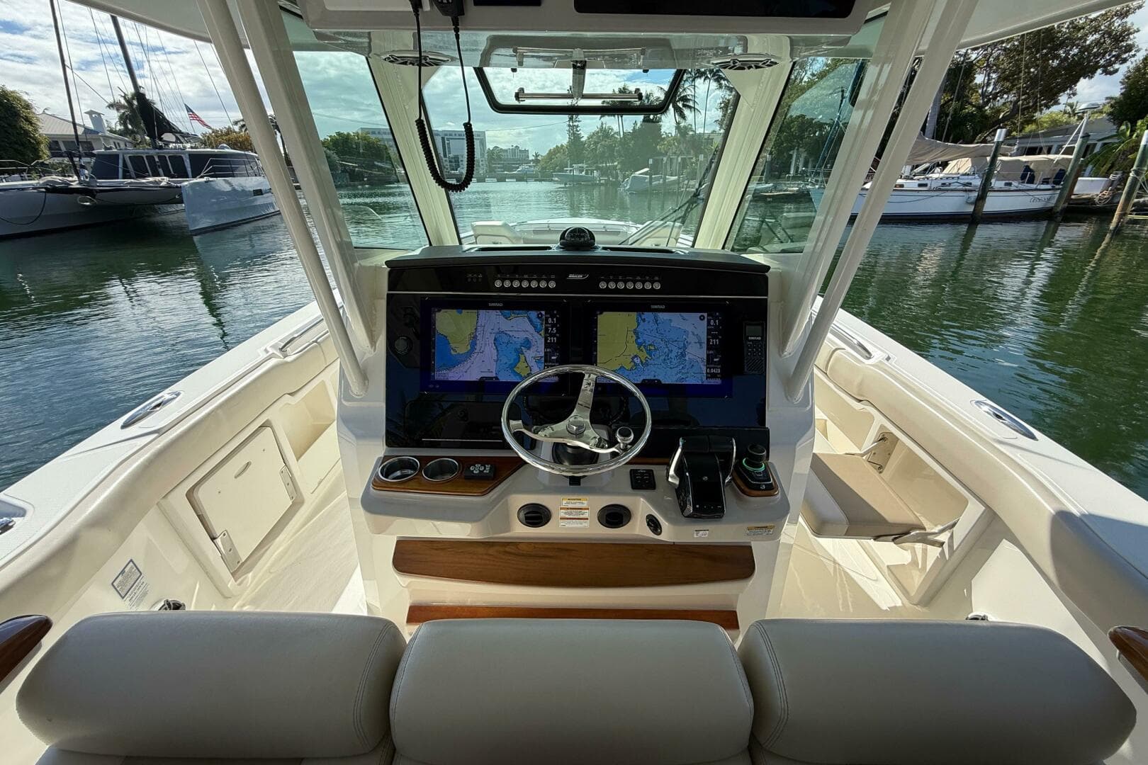 2023 Boston Whaler 360 Outrage — photo 16