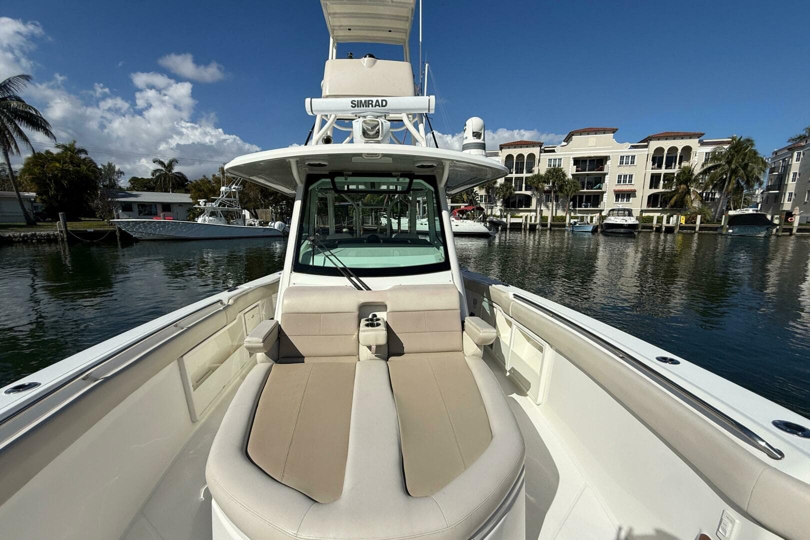 2023 Boston Whaler 360 Outrage — photo 12