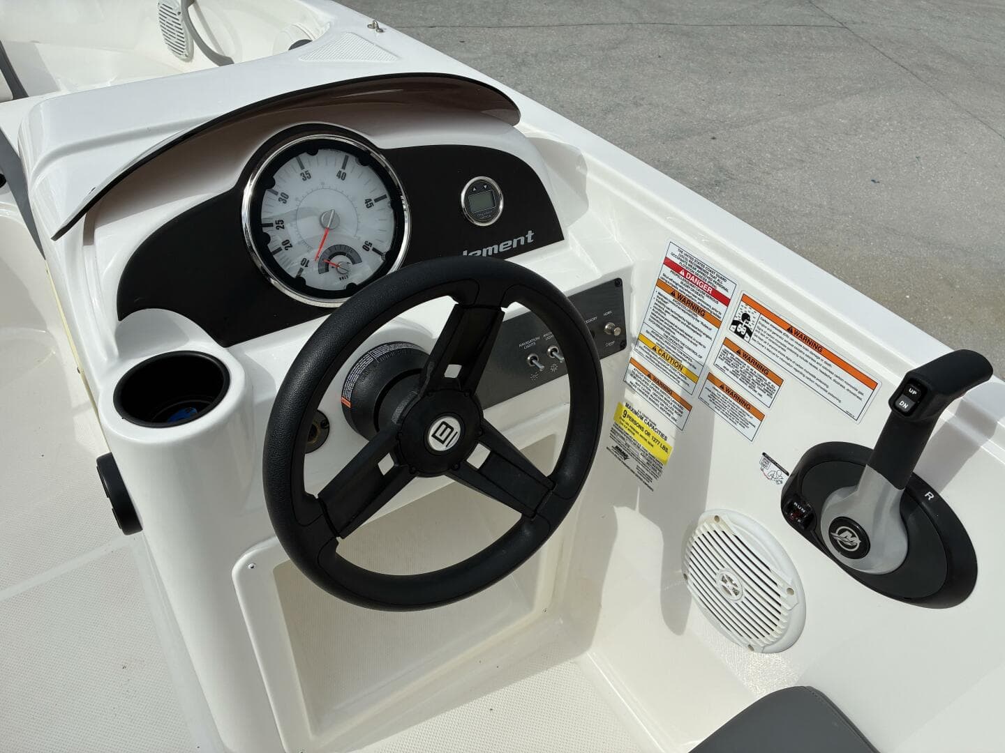 2023 Bayliner 180 Xl Element — photo 4