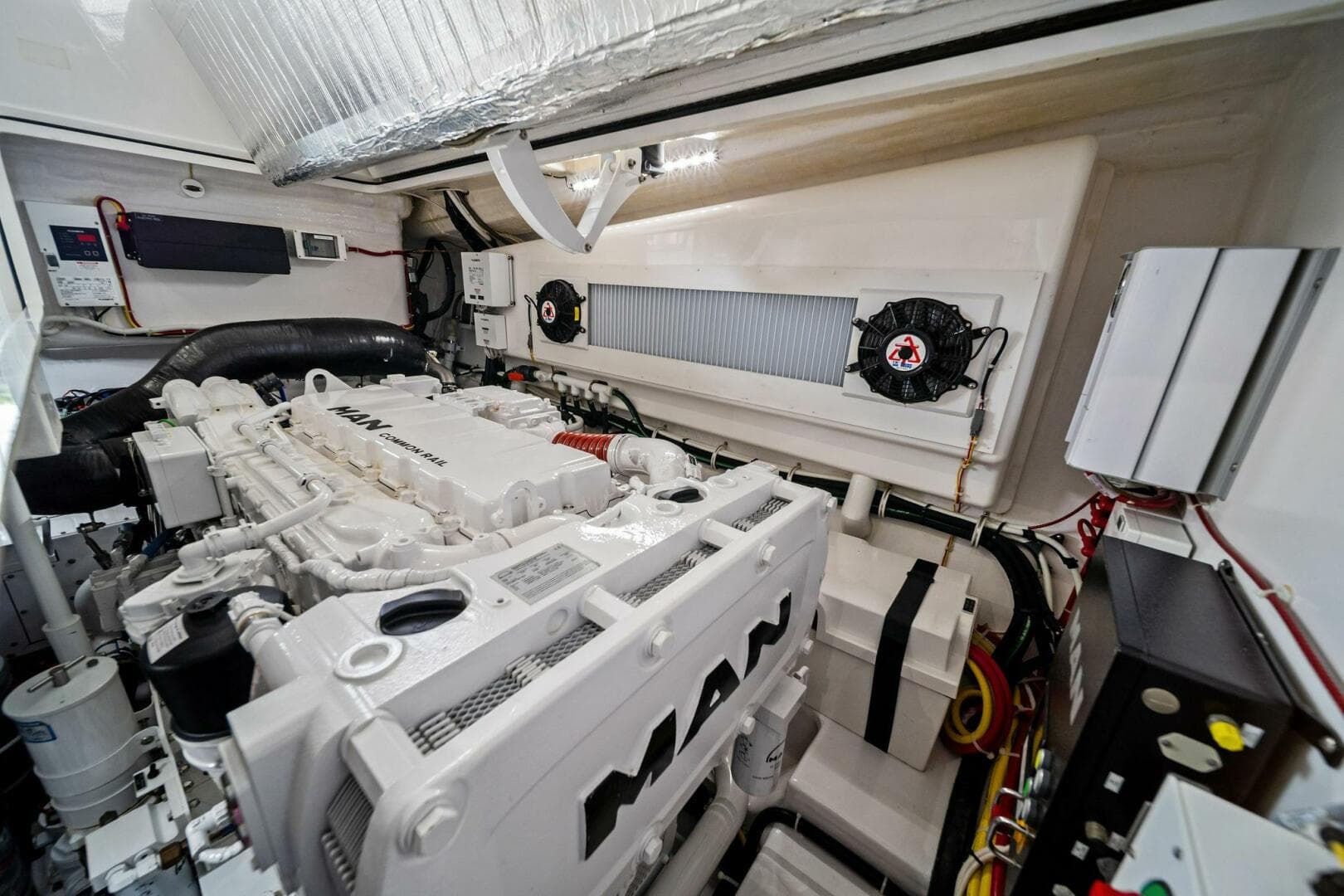 2021 Viking 46 Billfish — photo 67