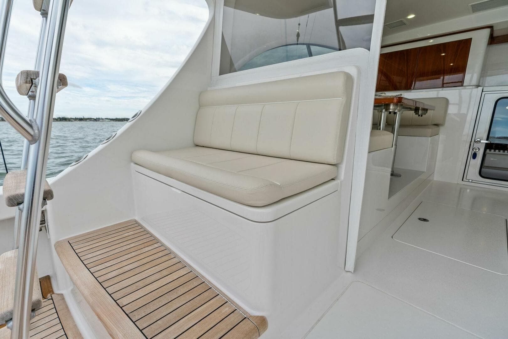 2021 Viking 46 Billfish — photo 20