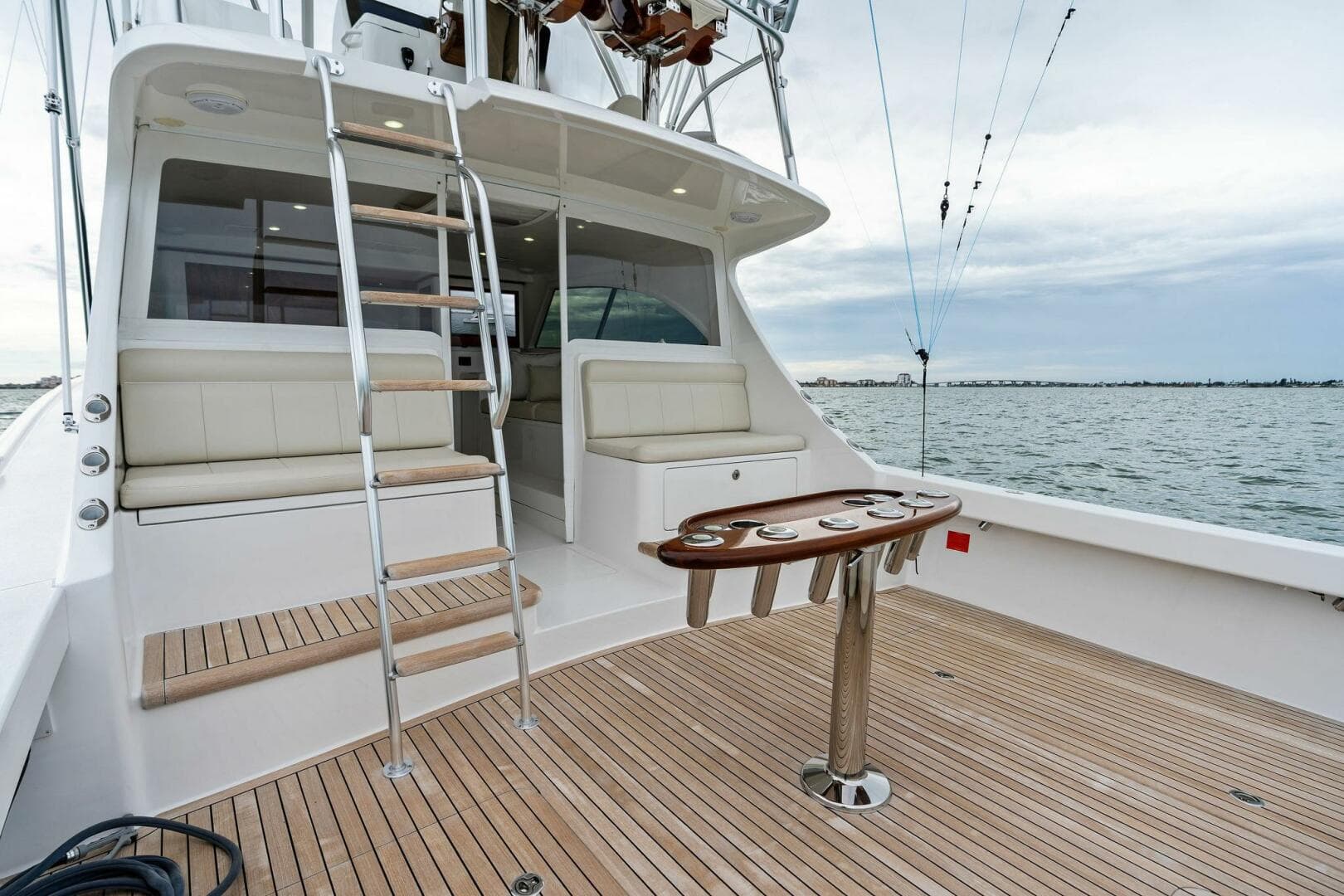 2021 Viking 46 Billfish — photo 18