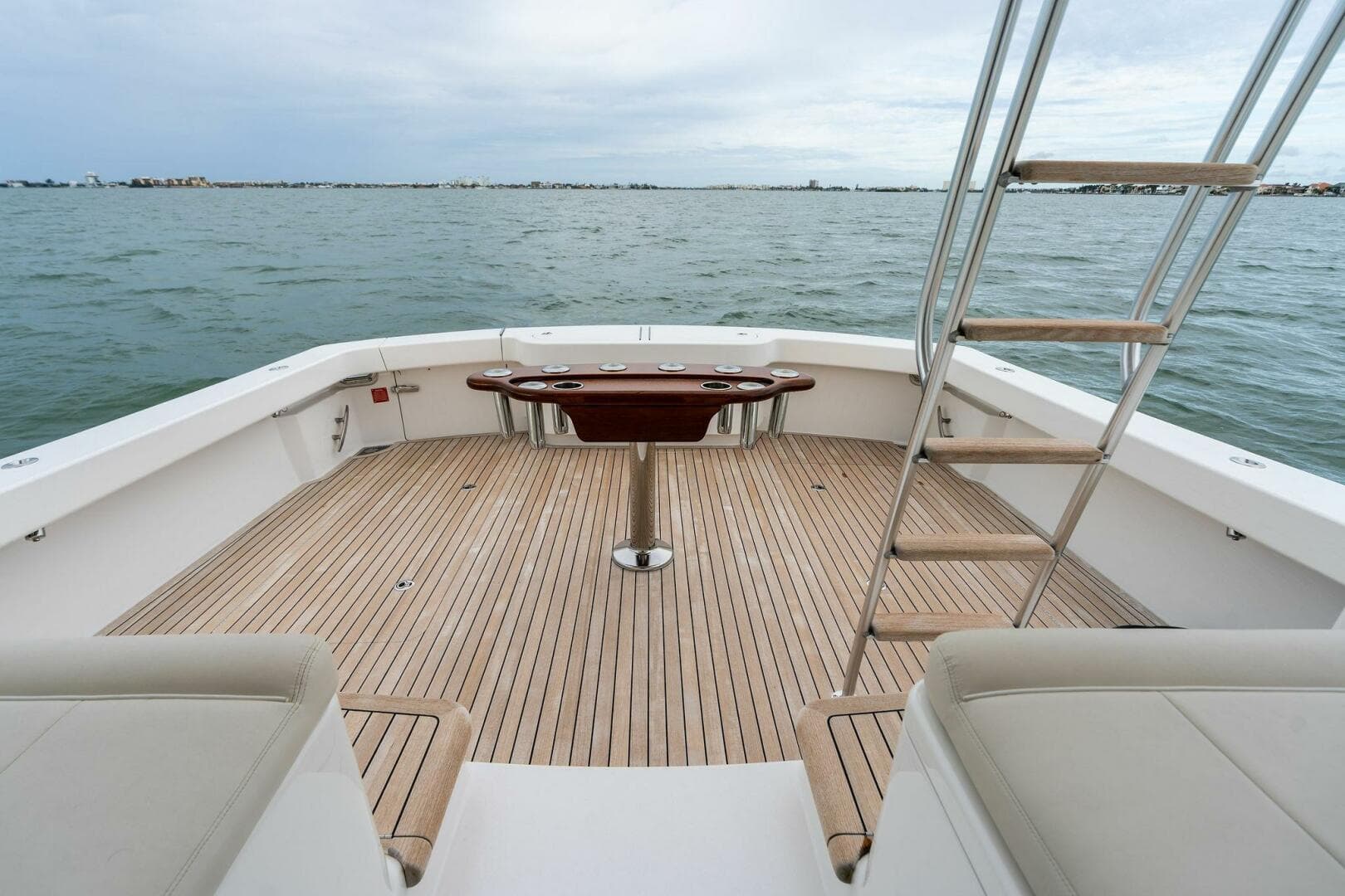 2021 Viking 46 Billfish — photo 15