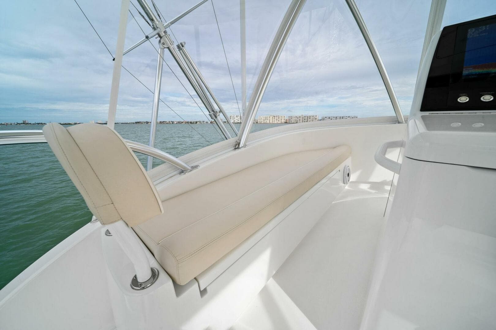 2021 Viking 46 Billfish — photo 25