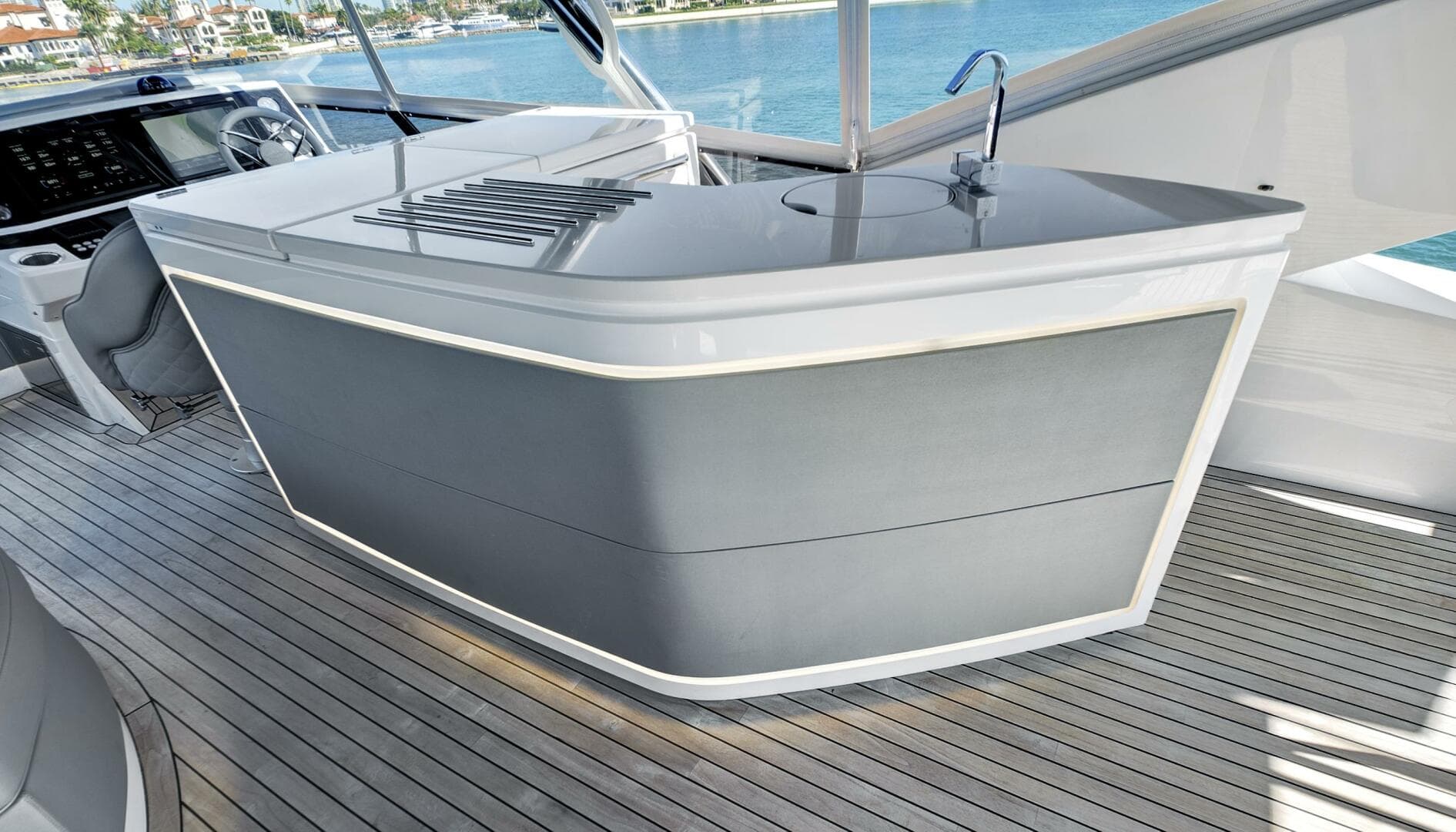 2024 Sunseeker 76 Yacht — photo 34