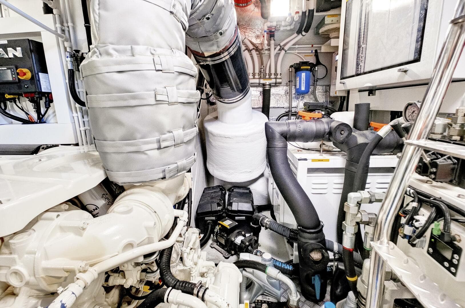 2024 Sunseeker 76 Yacht — photo 50