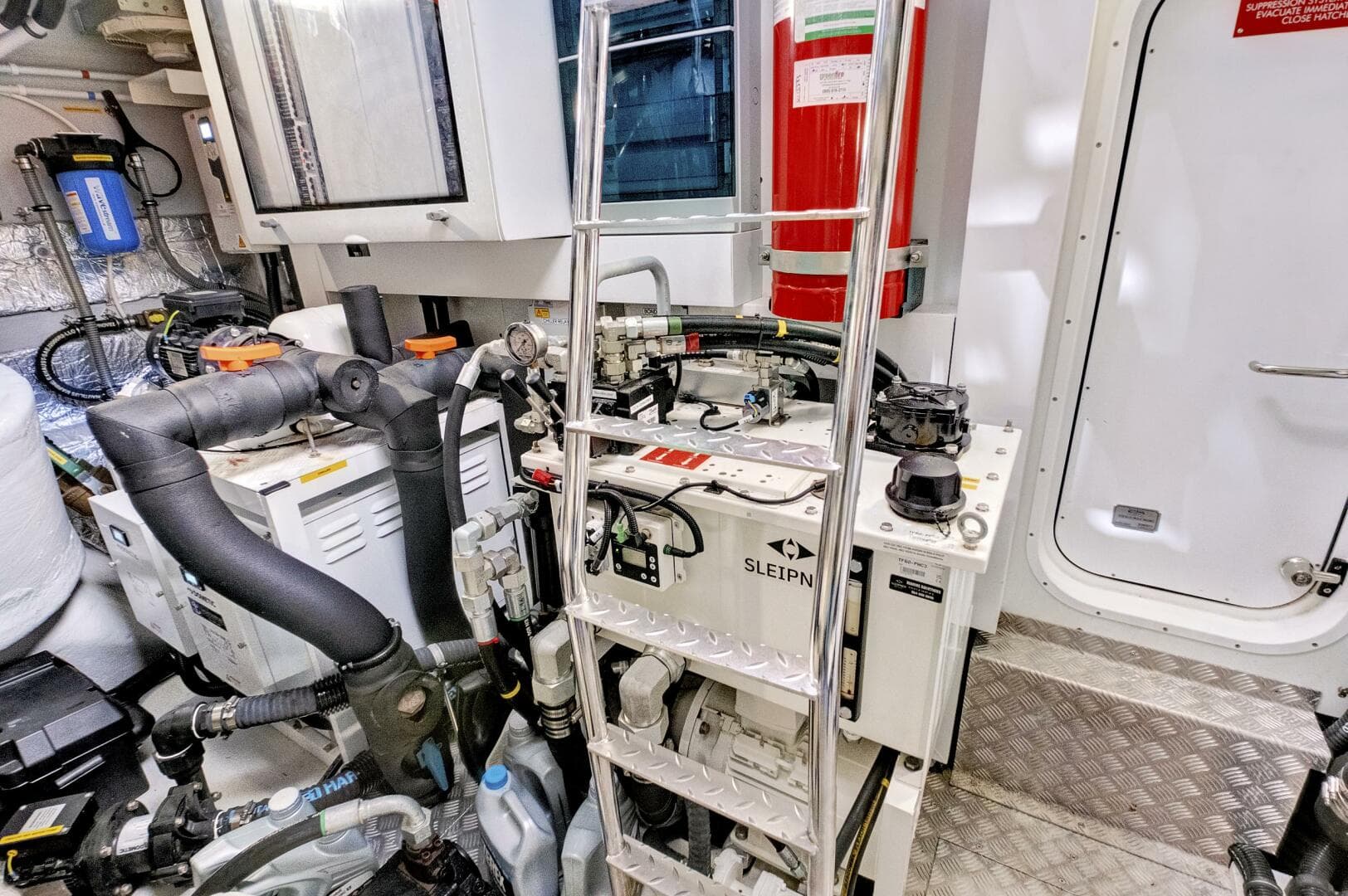 2024 Sunseeker 76 Yacht — photo 47