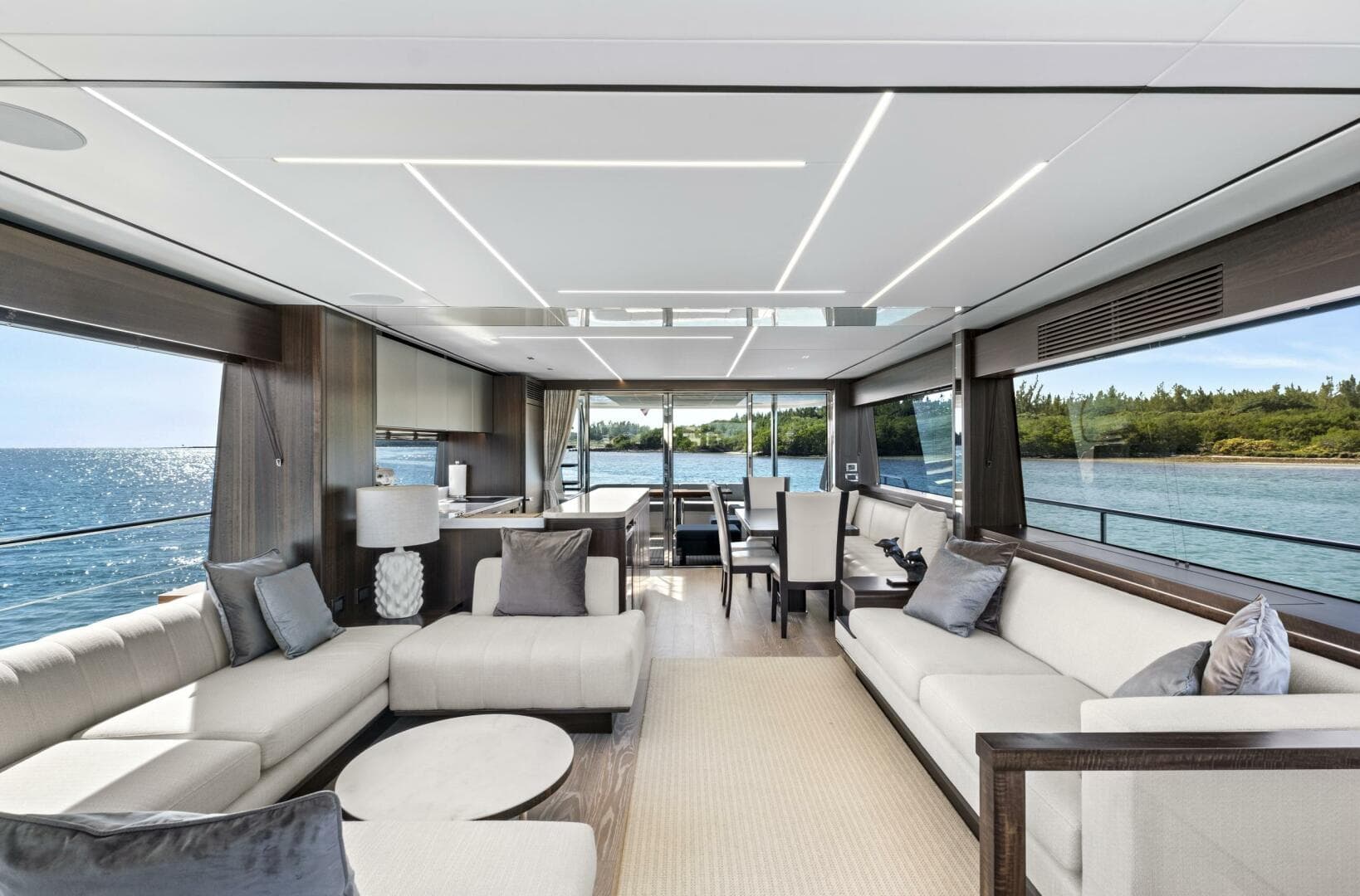 2024 Sunseeker 76 Yacht — photo 66