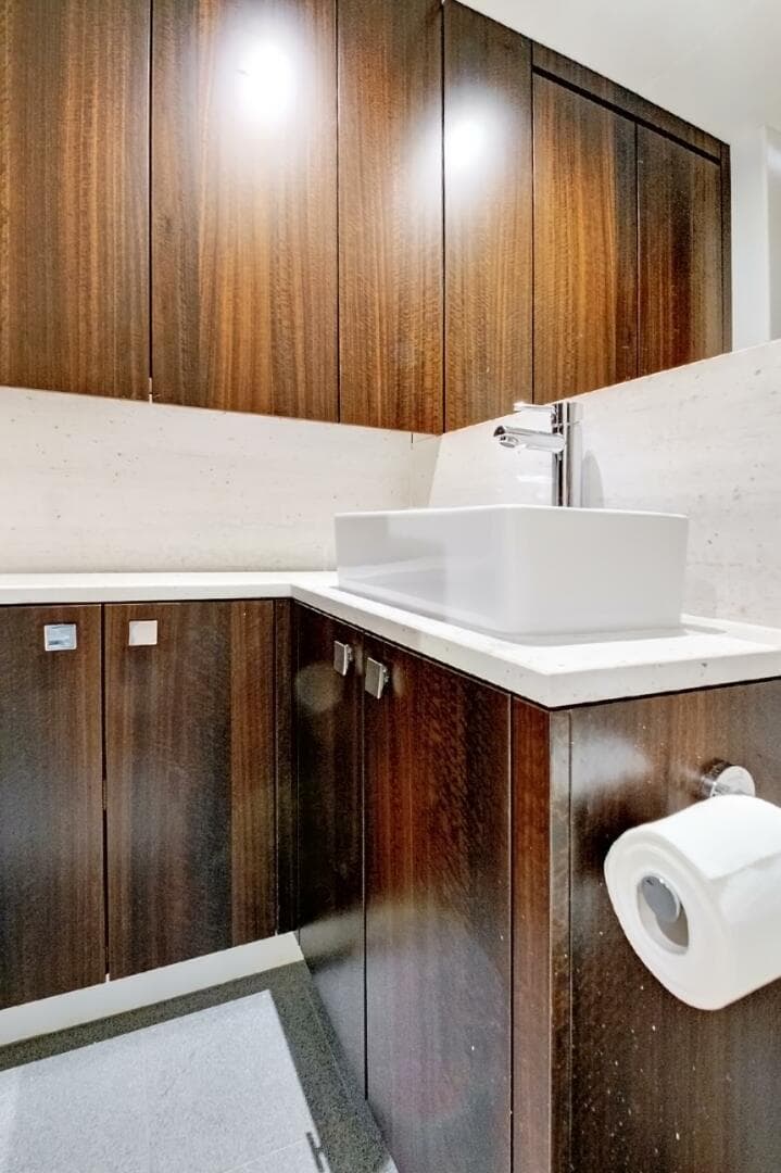 2024 Sunseeker 76 Yacht — photo 55