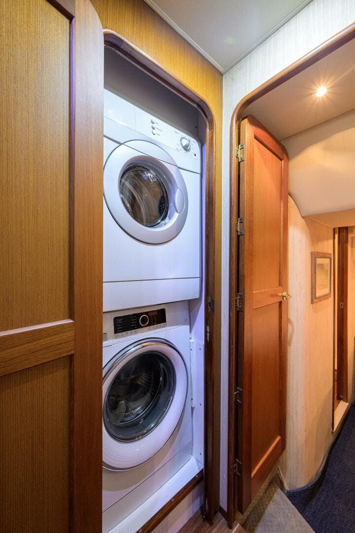 2006 Ocean Yachts 57 Super Sport — photo 45