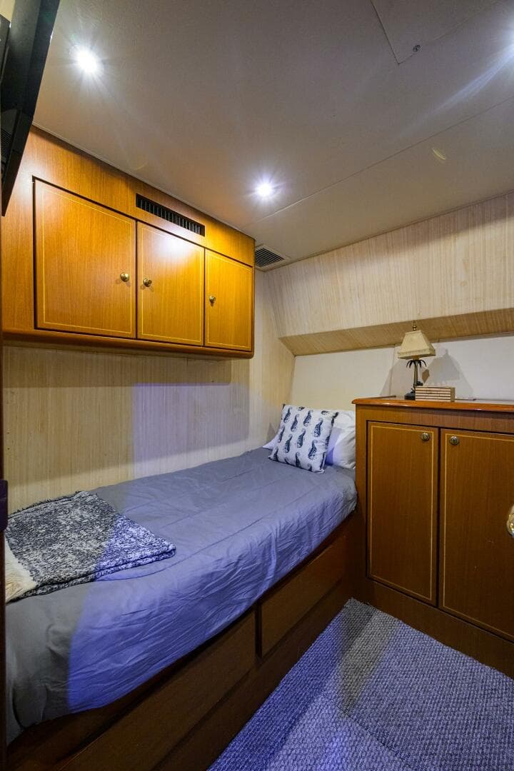 2006 Ocean Yachts 57 Super Sport — photo 43