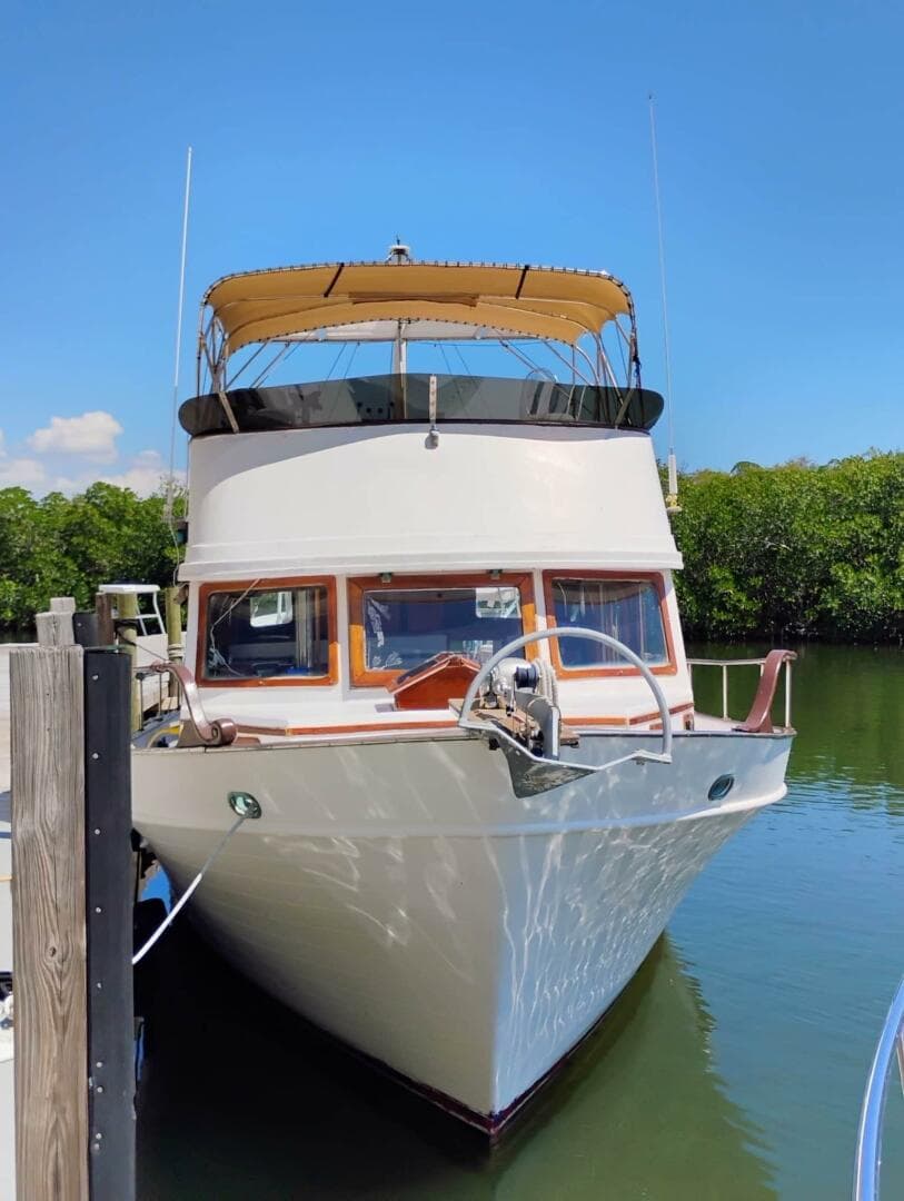 1977 Marine Trader 40 Double Cabin — photo 10