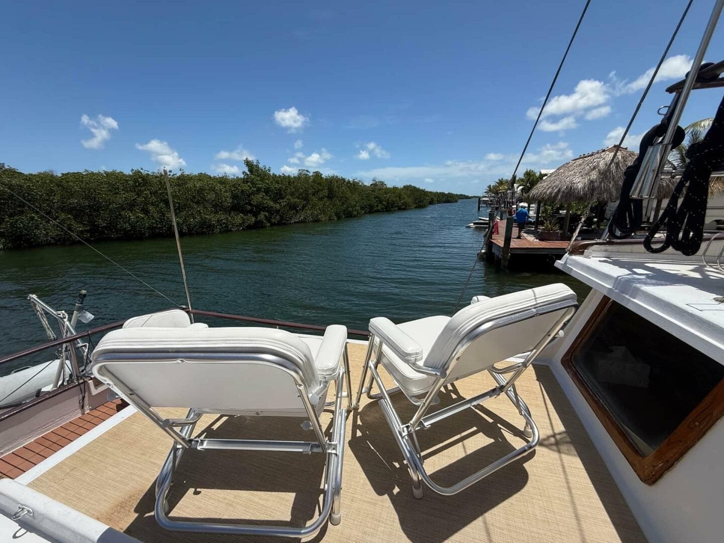 1977 Marine Trader 40 Double Cabin — photo 7