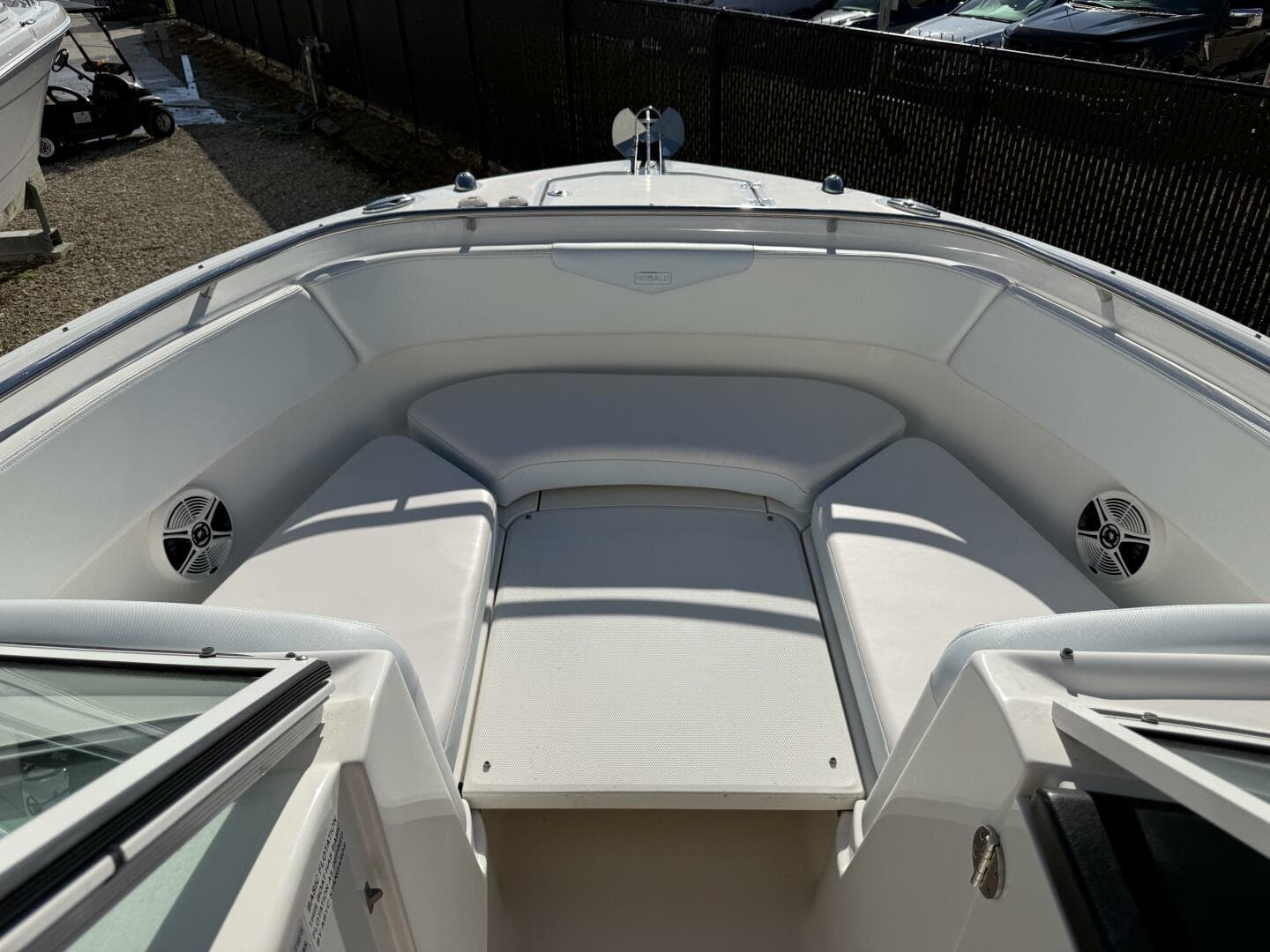 2018 Robalo — photo 16