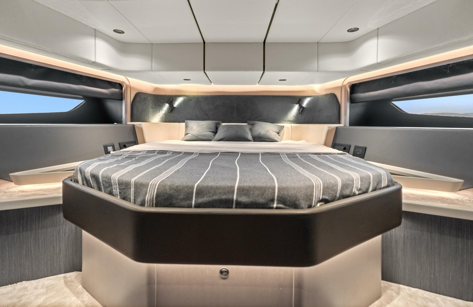 2027 Canados Gladiator 571 Blade — photo 5