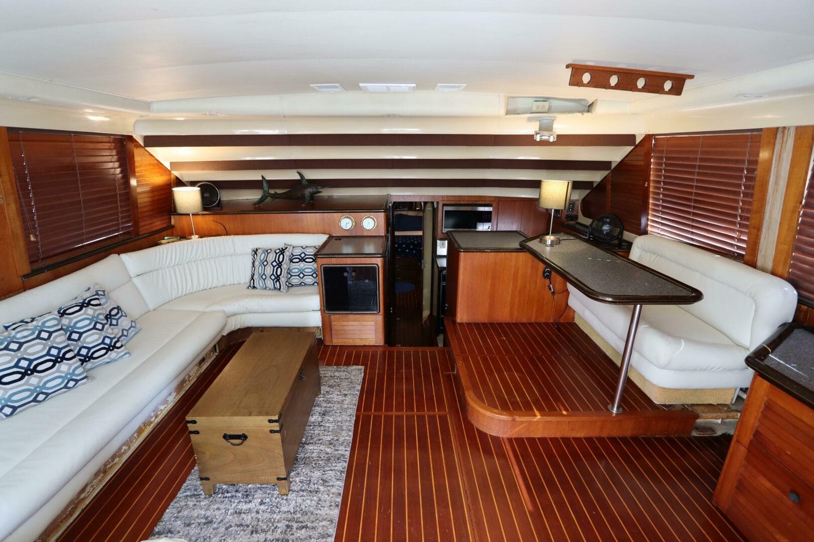 1991 Spectrum 48 Convertible — photo 14