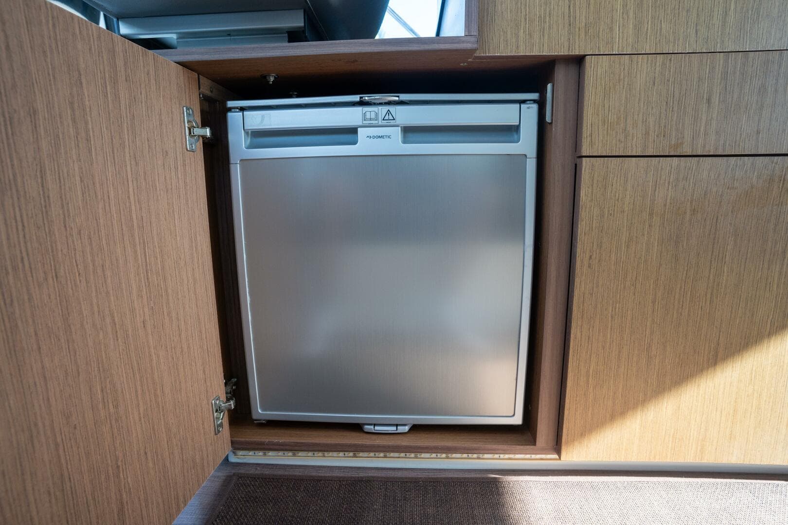 2021 Beneteau Antares 9 — photo 35