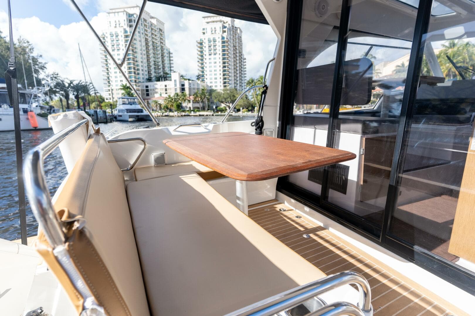 2021 Beneteau Antares 9 — photo 21