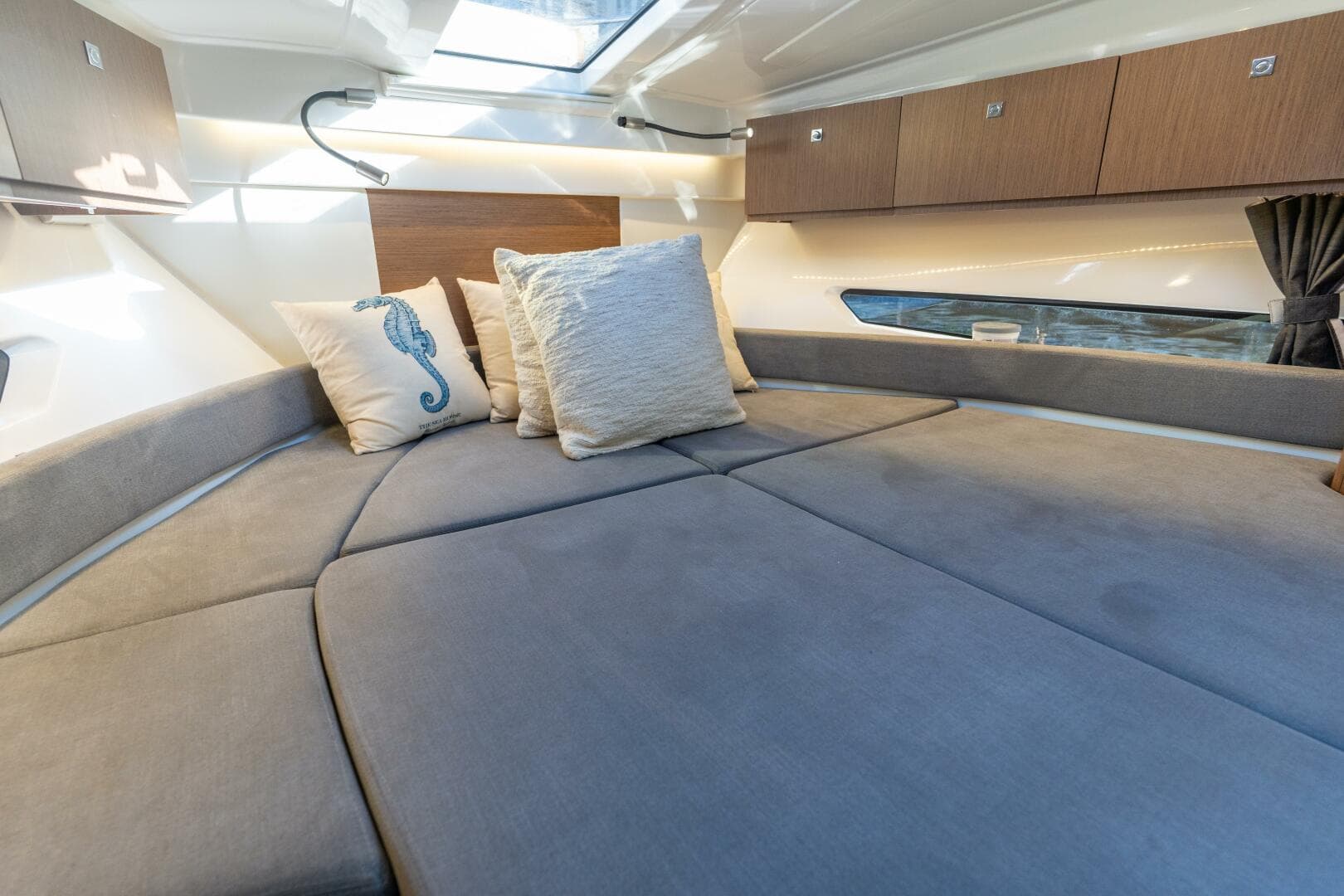 2021 Beneteau Antares 9 — photo 15