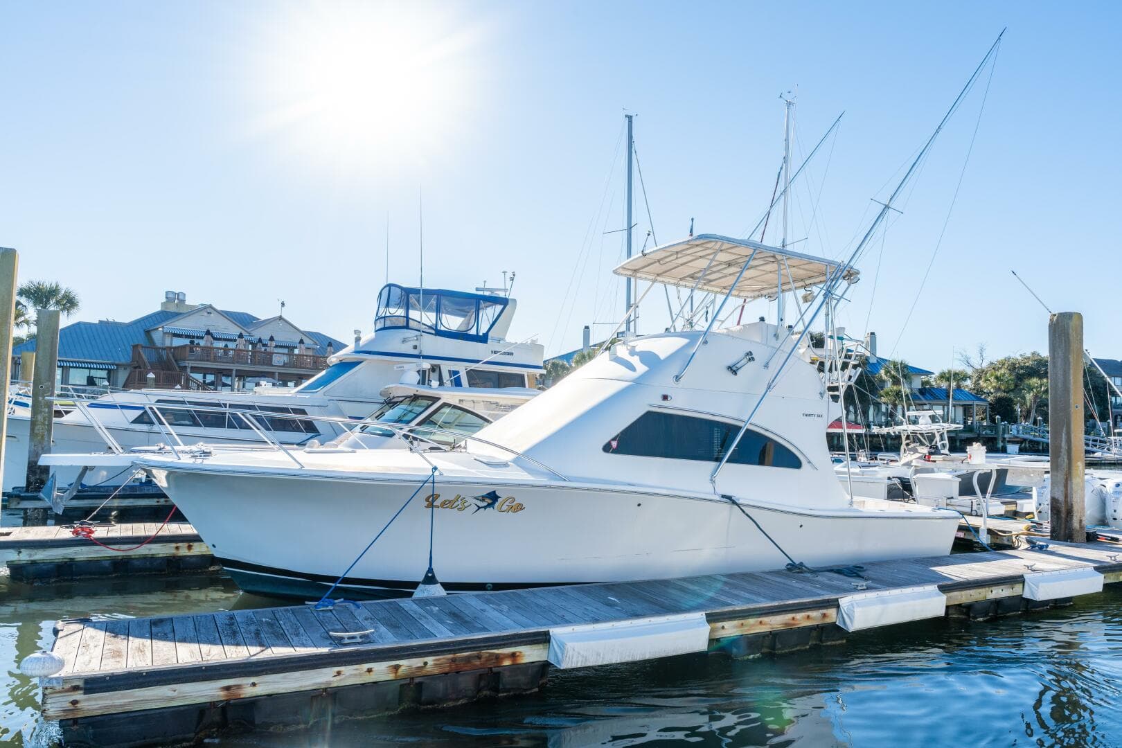 2004 Luhrs Convertible — photo 38